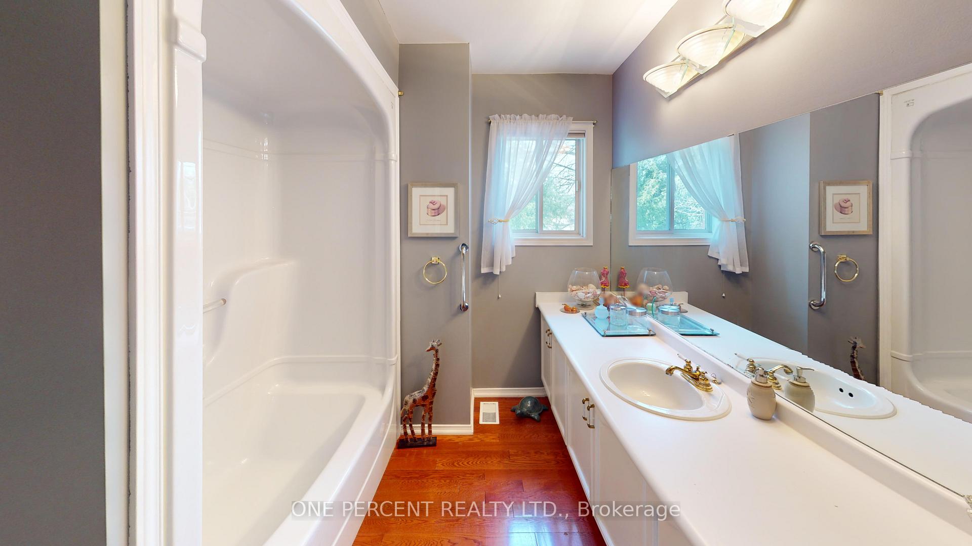 Photo 21 of 9 Hunters Court, Pelham, Fonthill — HOMEH