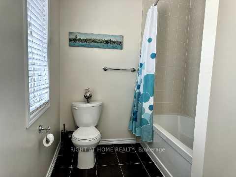 Photo 17 of 7650 Butternut Boulevard, Niagara Falls, Brown — HOMEH