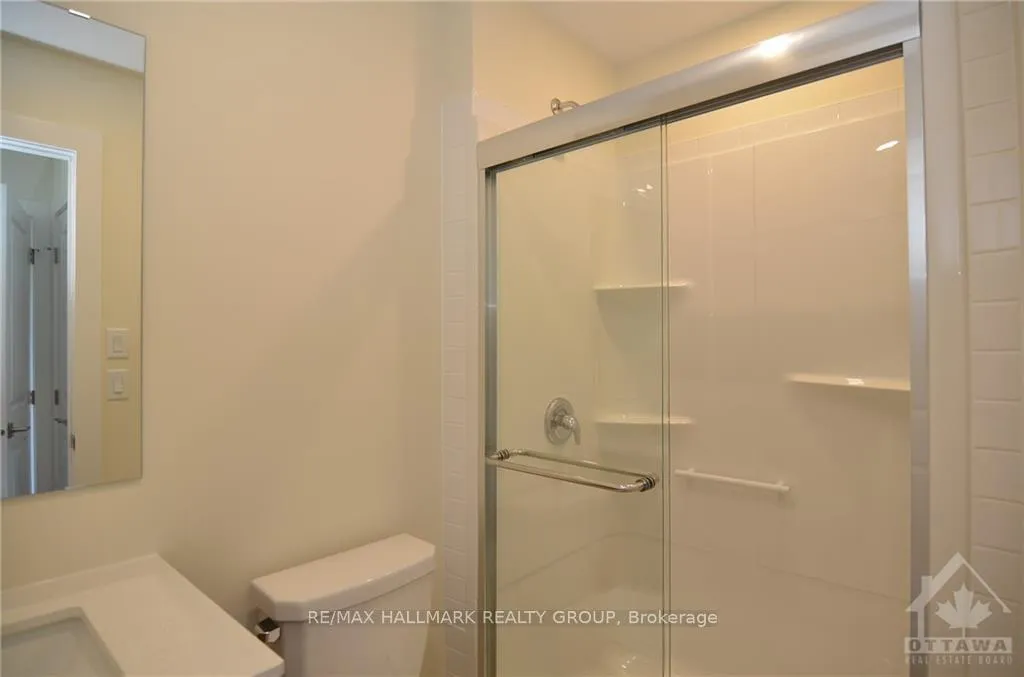 Photo 7 of 183 Columbus Avenue, Ottawa, Overbrook/Castle Heights — HOMEH