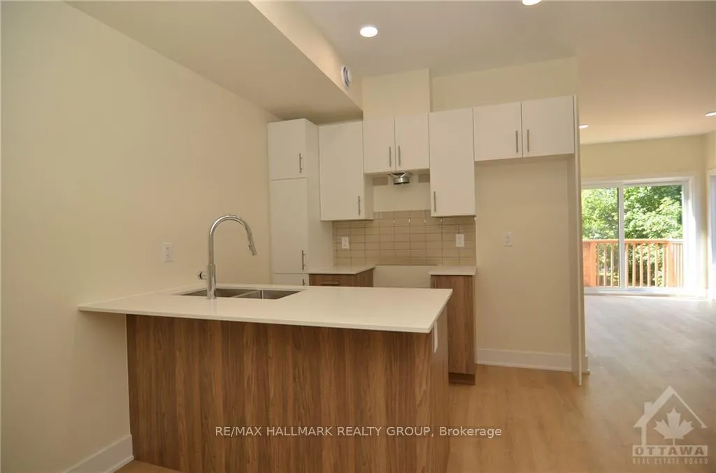 Photo 11 of 183 Columbus Avenue, Ottawa, Overbrook/Castle Heights — HOMEH