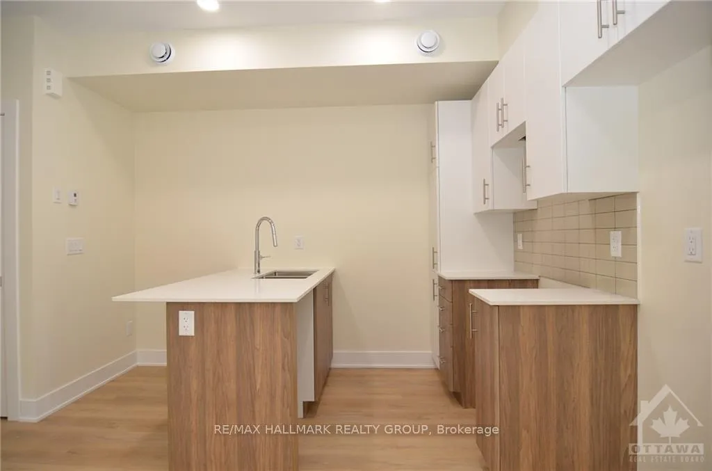 Photo 14 of 183 Columbus Avenue, Ottawa, Overbrook/Castle Heights — HOMEH