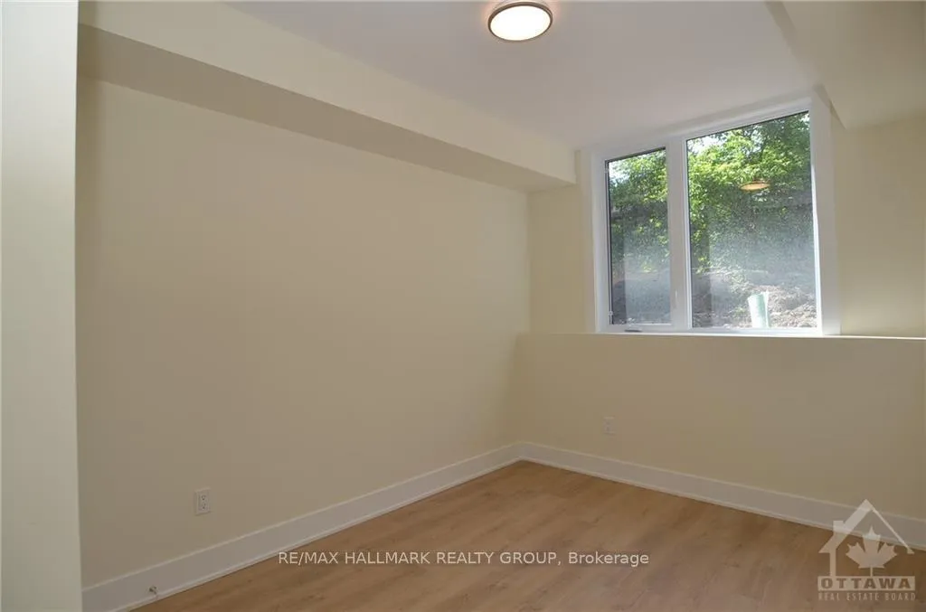 Photo 23 of 183 Columbus Avenue, Ottawa, Overbrook/Castle Heights — HOMEH