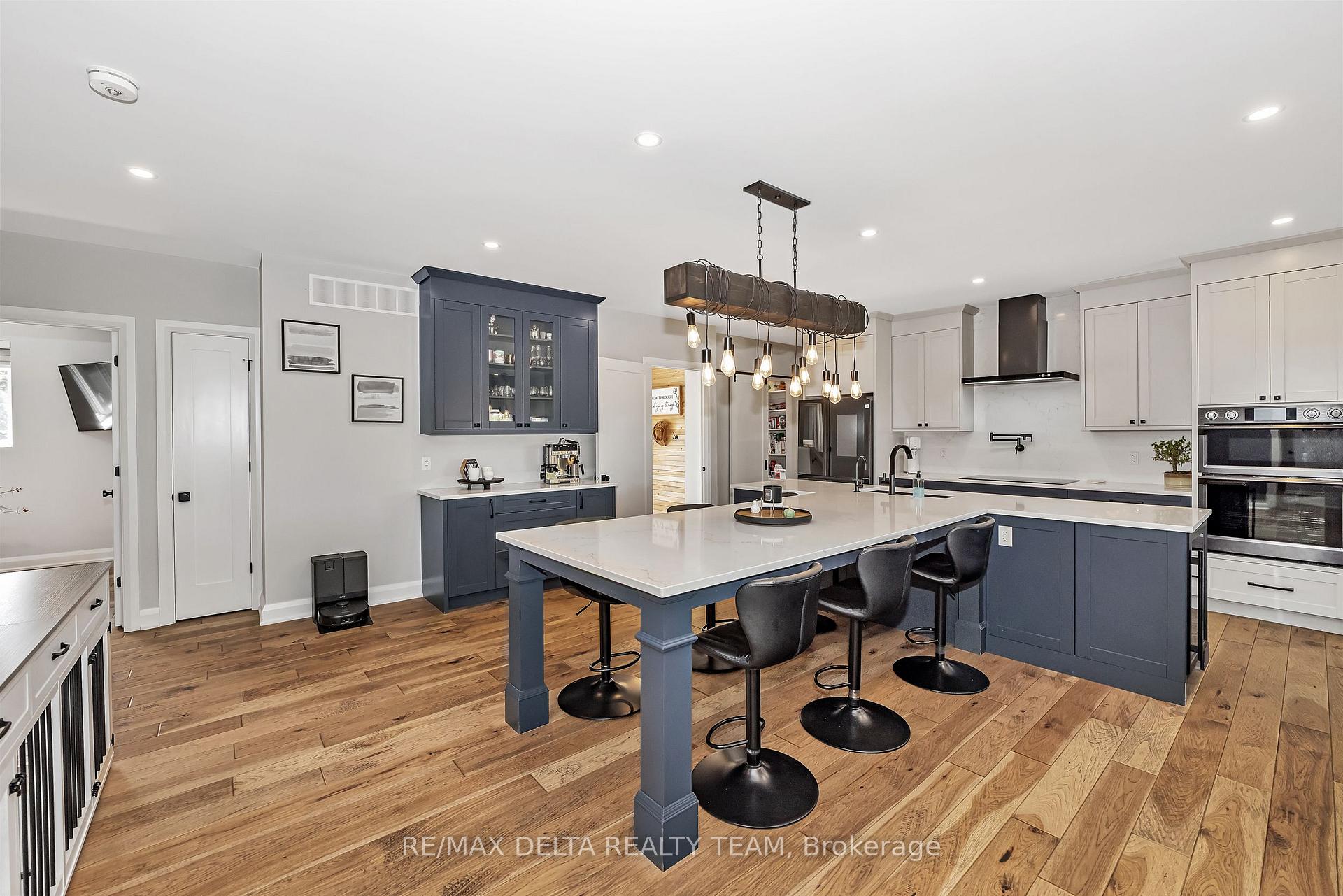 Photo 9 of 4645 Mcneely Rd, Ottawa, Sarsfield/Bearbrook — HOMEH