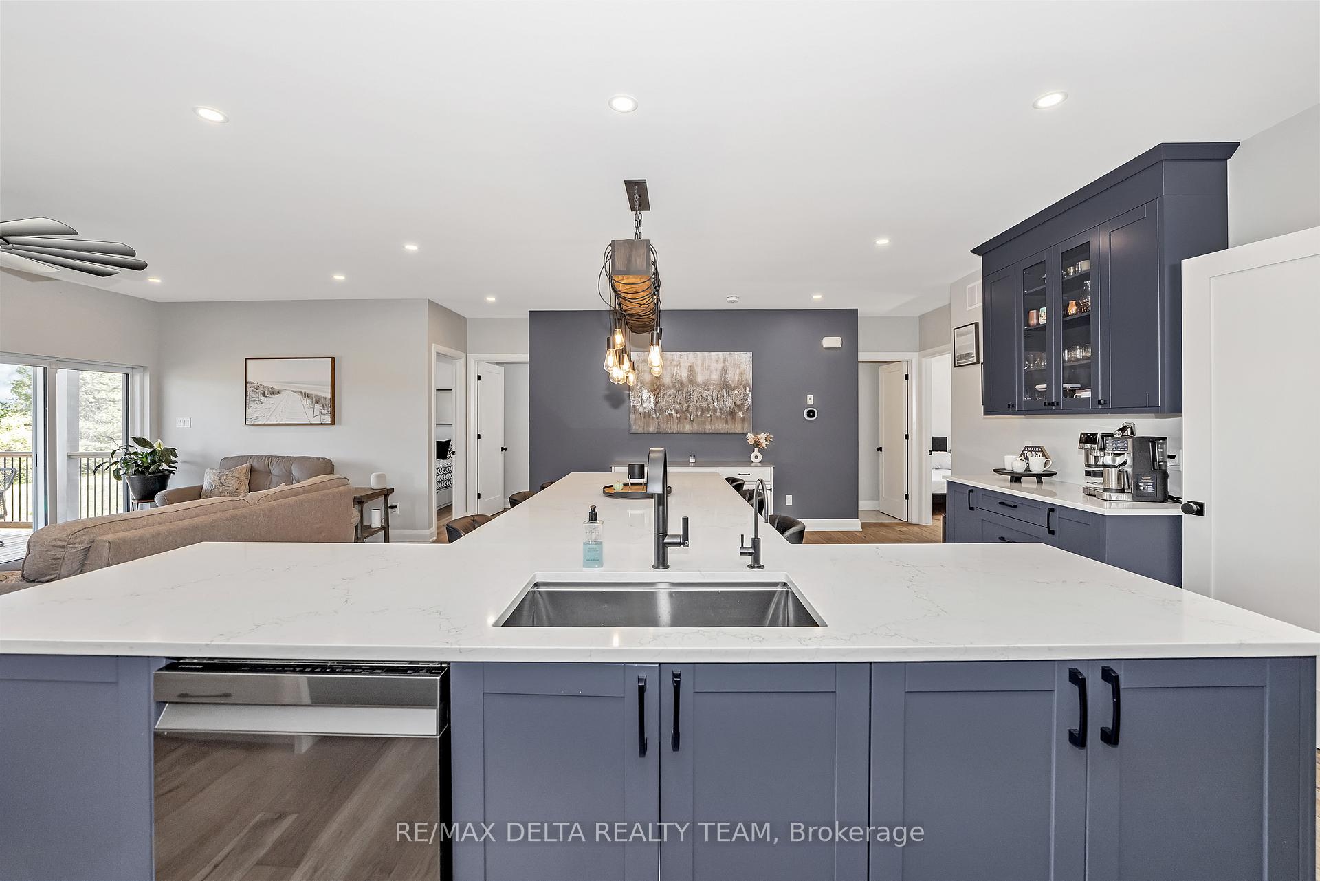 Photo 10 of 4645 Mcneely Rd, Ottawa, Sarsfield/Bearbrook — HOMEH
