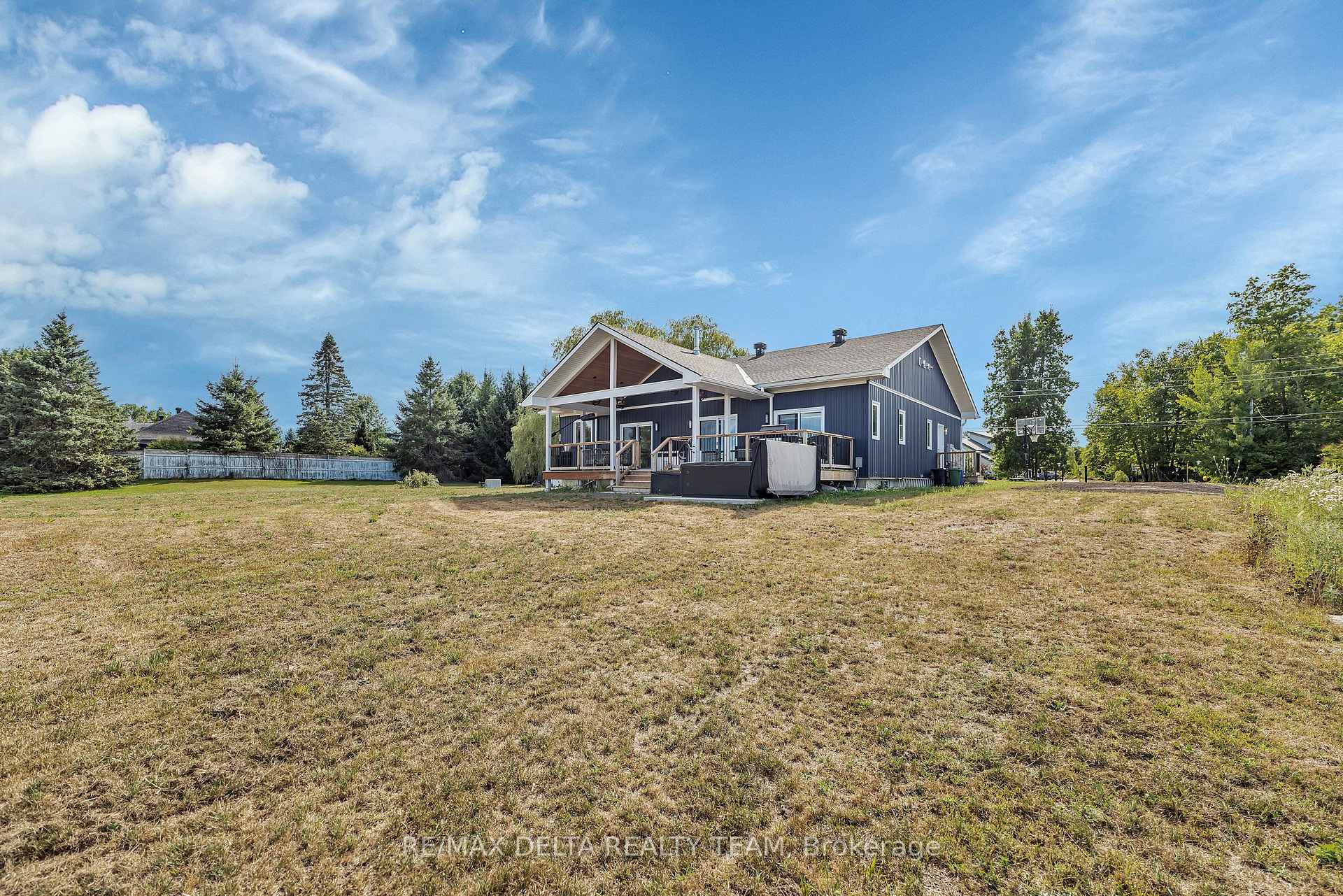 Photo 30 of 4645 Mcneely Rd, Ottawa, Sarsfield/Bearbrook — HOMEH