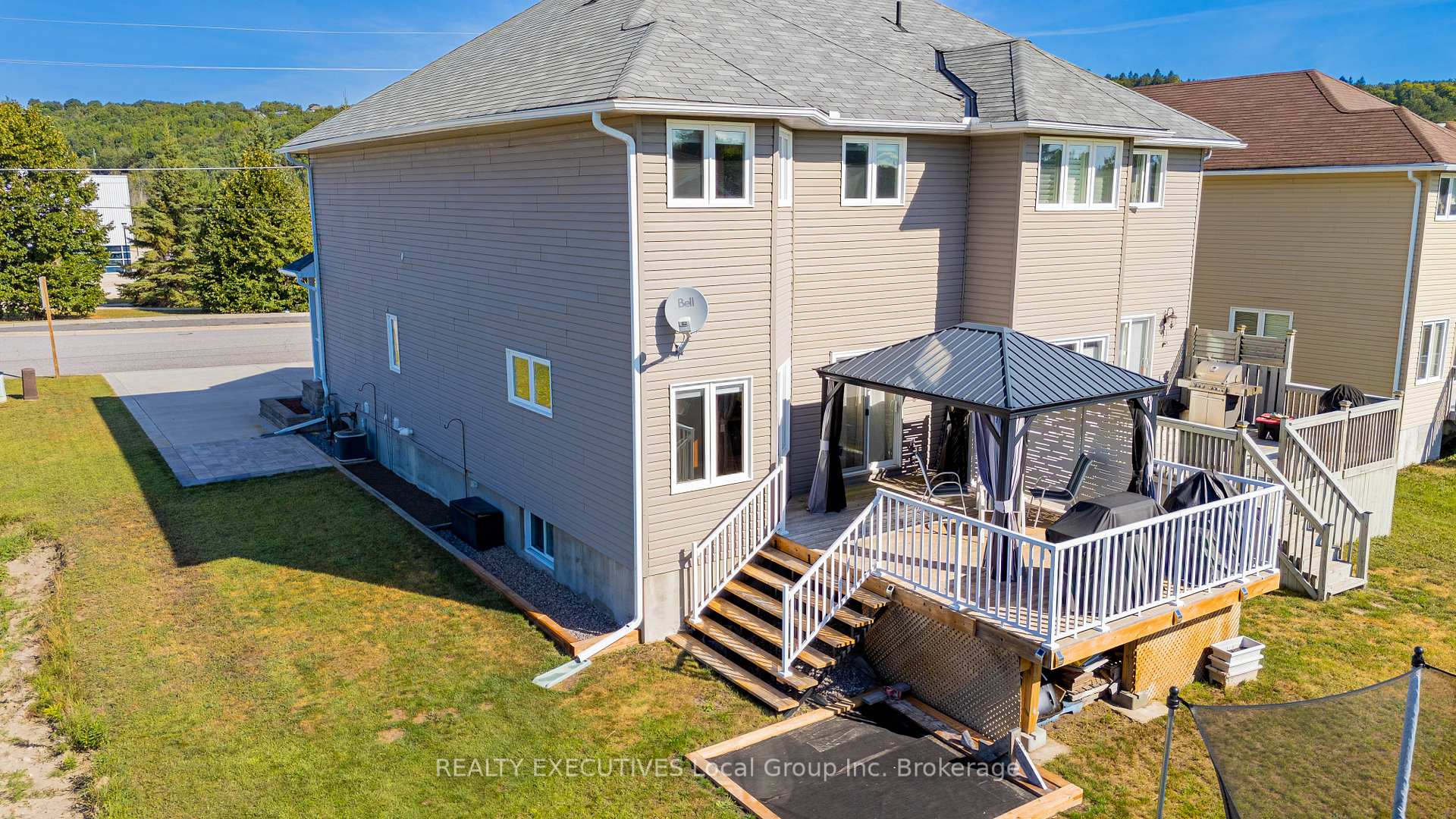 Photo 2 of 465 Norman Avenue, North Bay, Widdifield — HOMEH