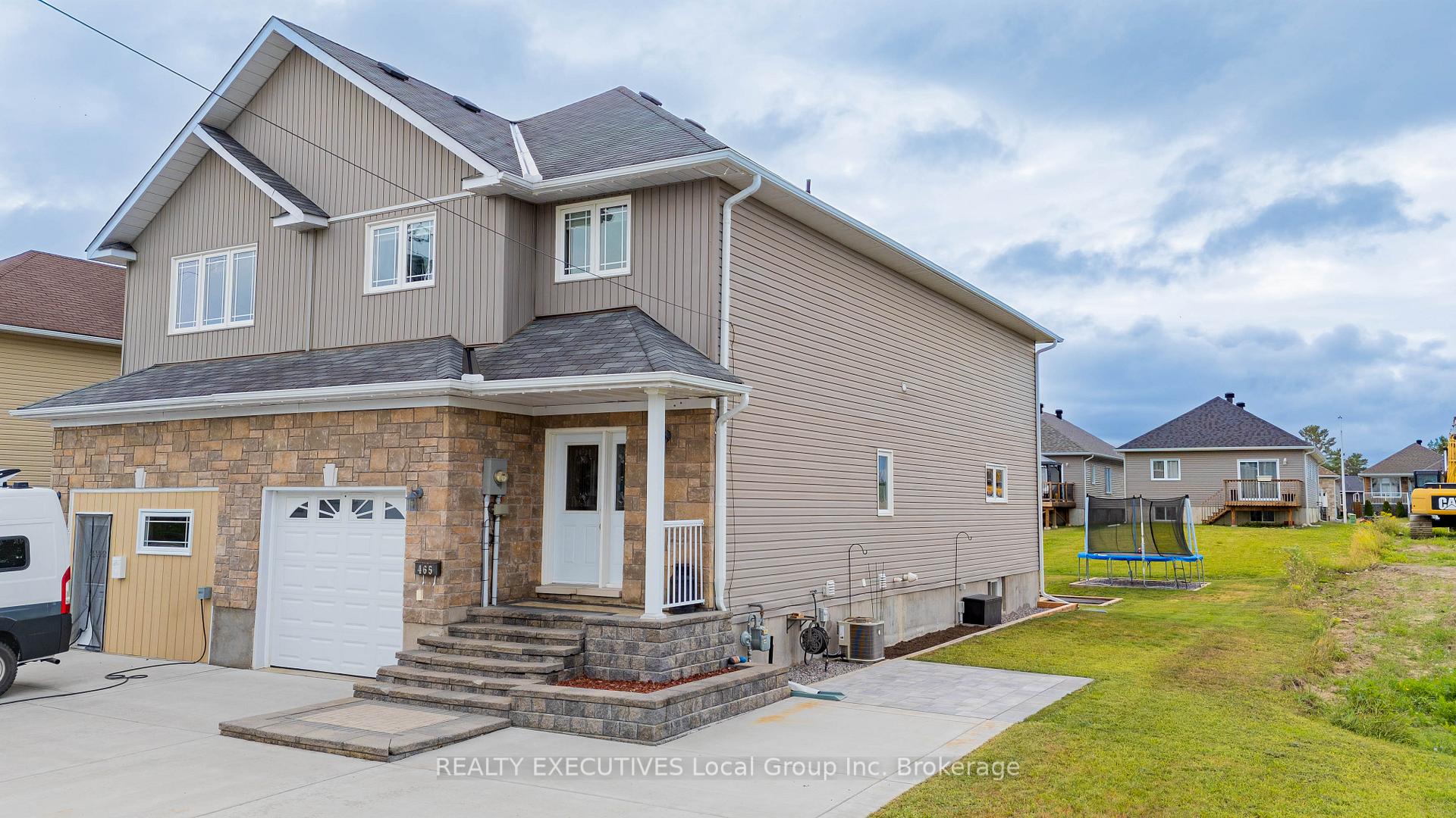 Photo 5 of 465 Norman Avenue, North Bay, Widdifield — HOMEH