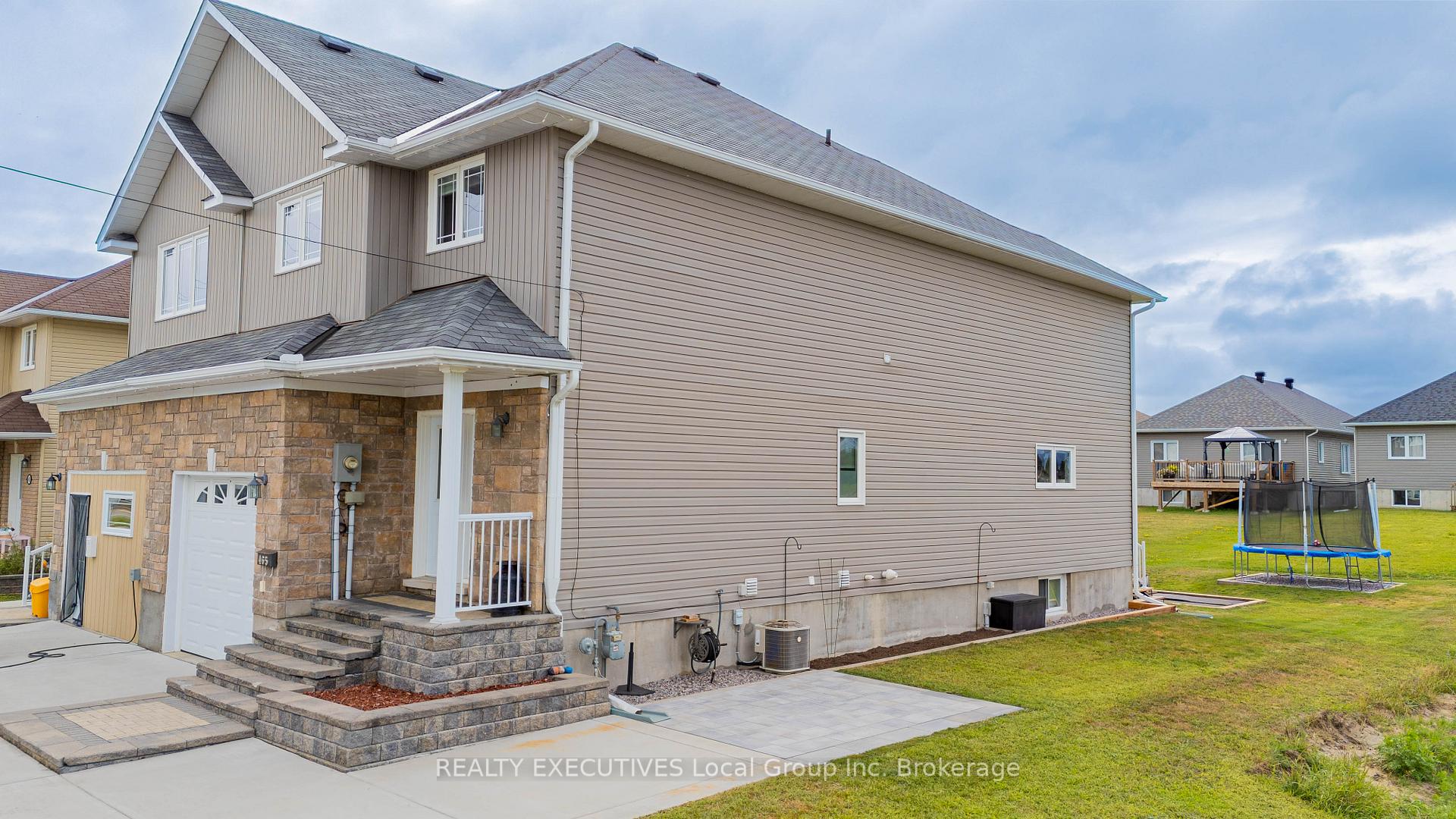 Photo 43 of 465 Norman Avenue, North Bay, Widdifield — HOMEH