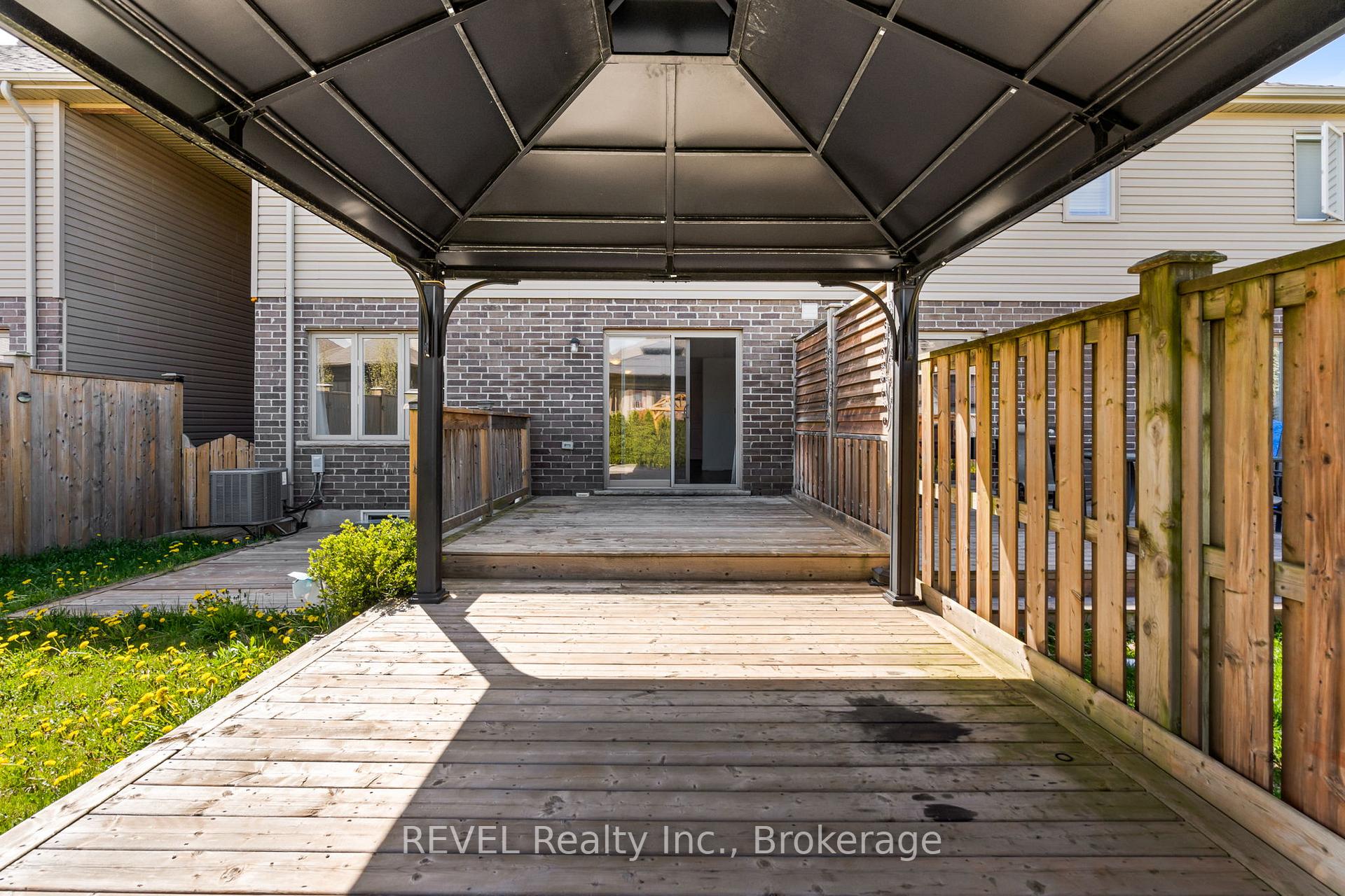 Photo 28 of 72 Abbott Place, Pelham, Fonthill — HOMEH
