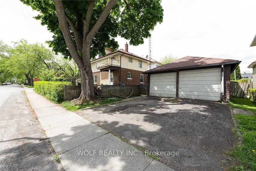 Photo 1 of 4965 Jepson Street, Niagara Falls, Cherrywood — HOMEH