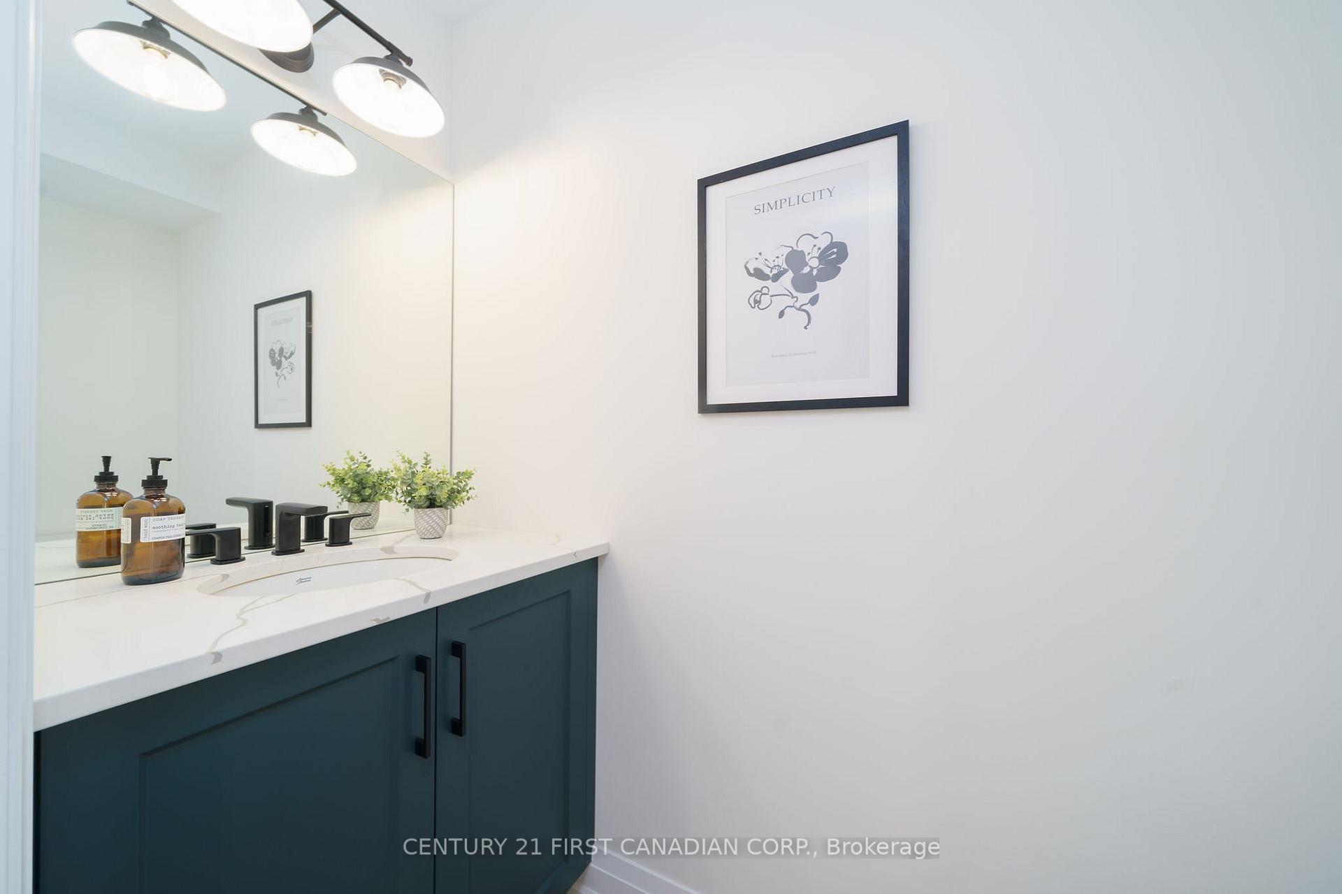 Photo 12 of 62 Postma Crescent, North Middlesex, Alisa Craig — HOMEH