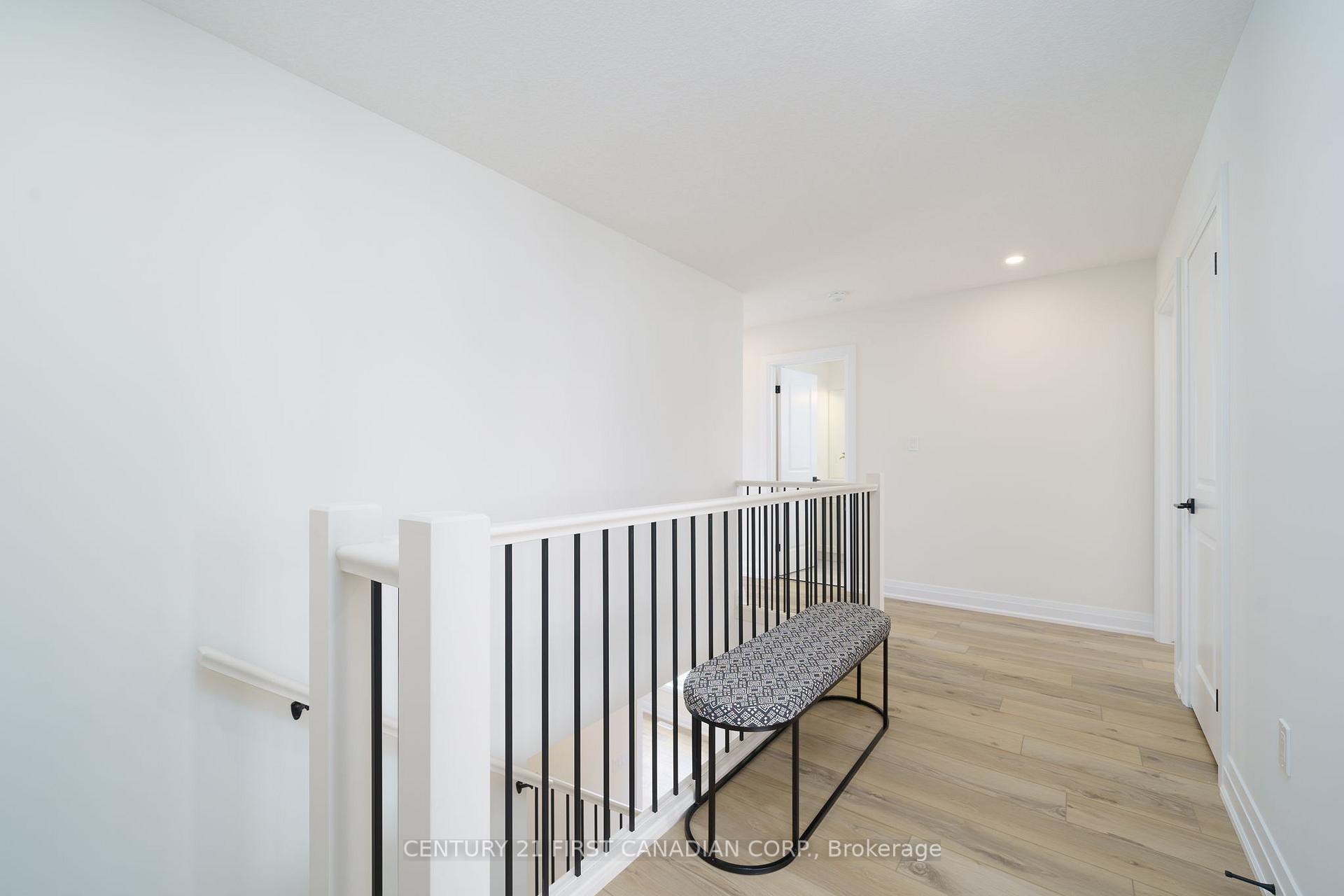 Photo 14 of 62 Postma Crescent, North Middlesex, Alisa Craig — HOMEH