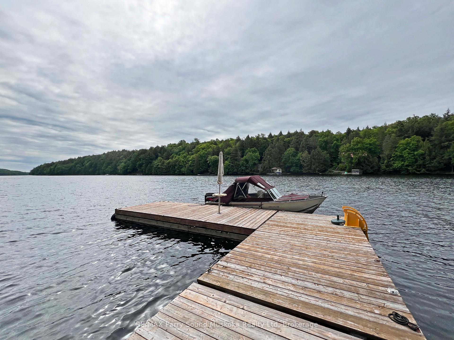 Photo 4 of 994 Toad Lake, Parry Sound Remote Area, Wilson — HOMEH