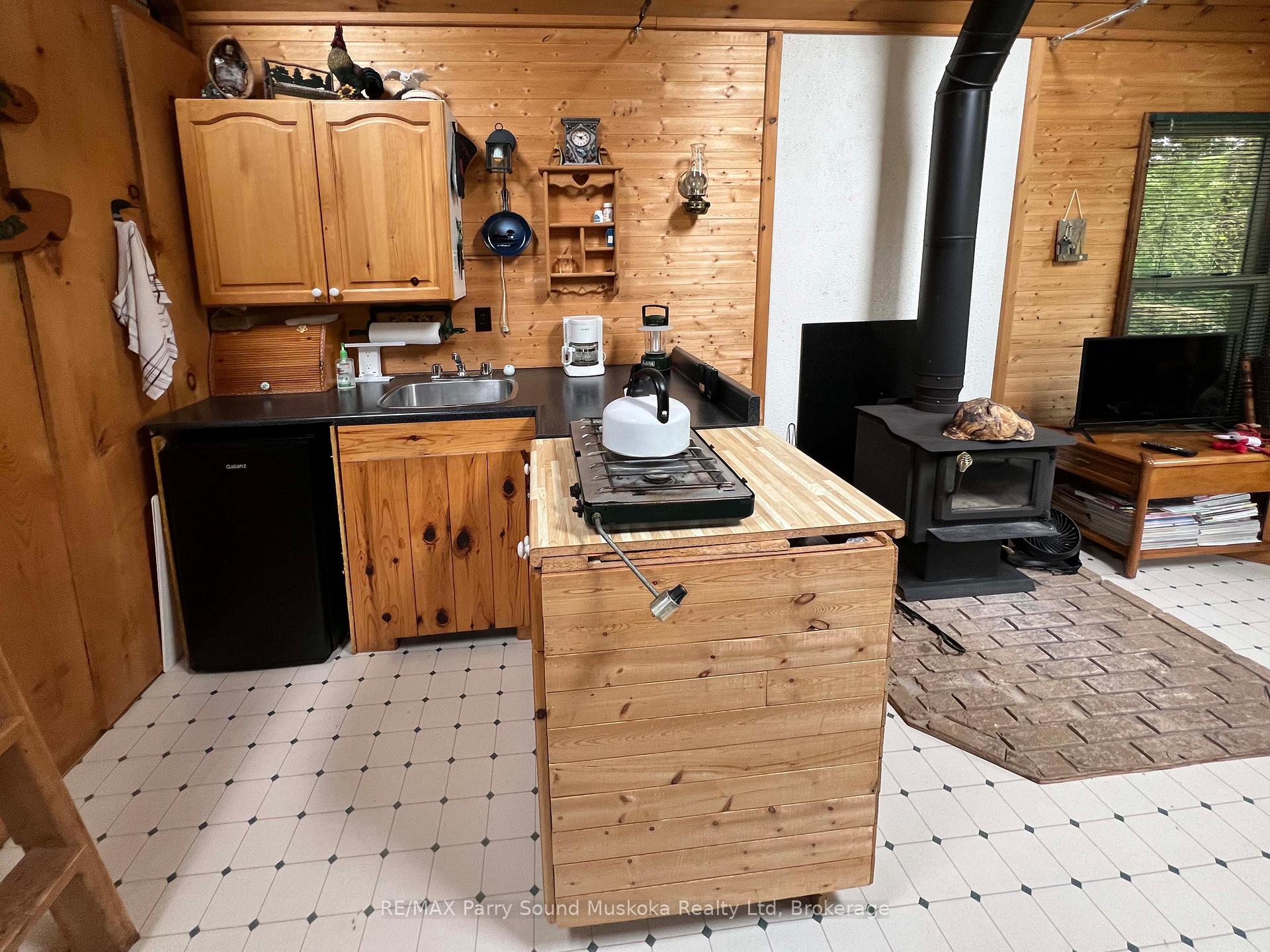 Photo 30 of 994 Toad Lake, Parry Sound Remote Area, Wilson — HOMEH