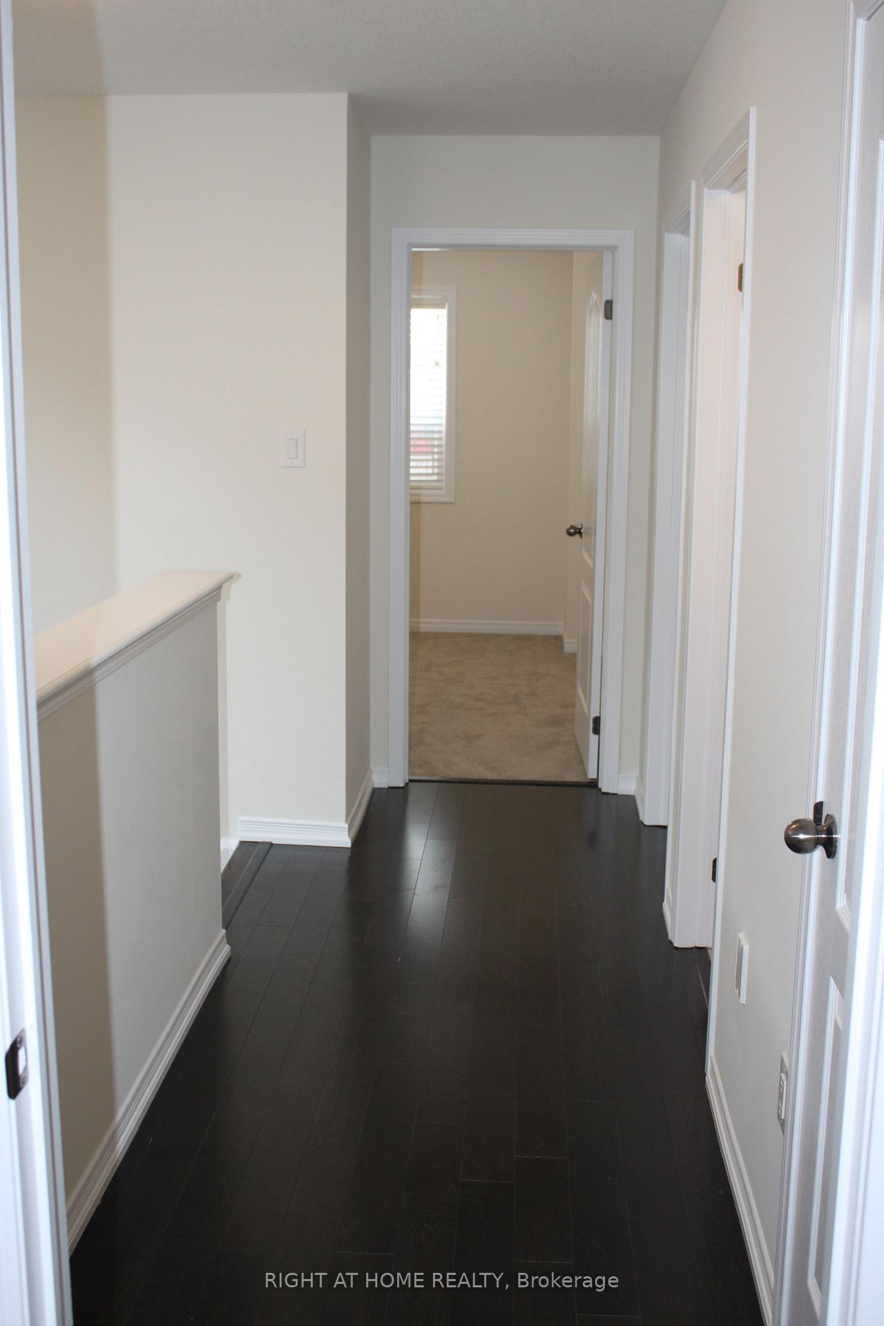 Photo 9 of 7730 White Pine Crescent, Niagara Falls, Brown — HOMEH