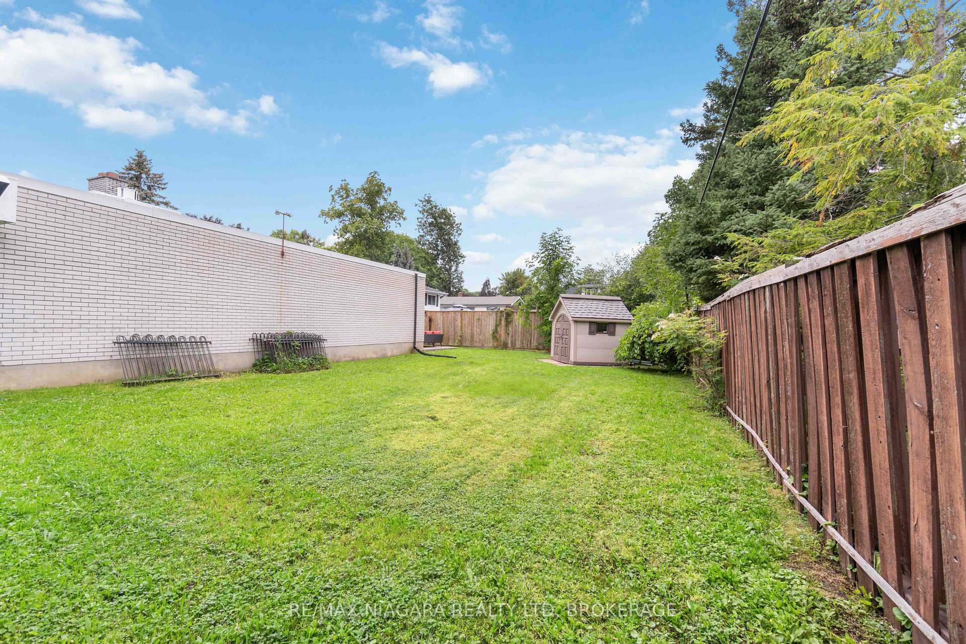 Photo 25 of 7159 Mccoll Drive, Niagara Falls, Casey — HOMEH