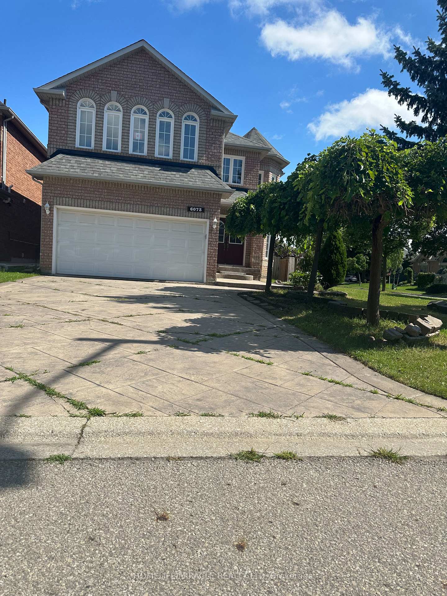 Photo 1 of 6073 Maple Gate Circle, Mississauga, Lisgar — HOMEH
