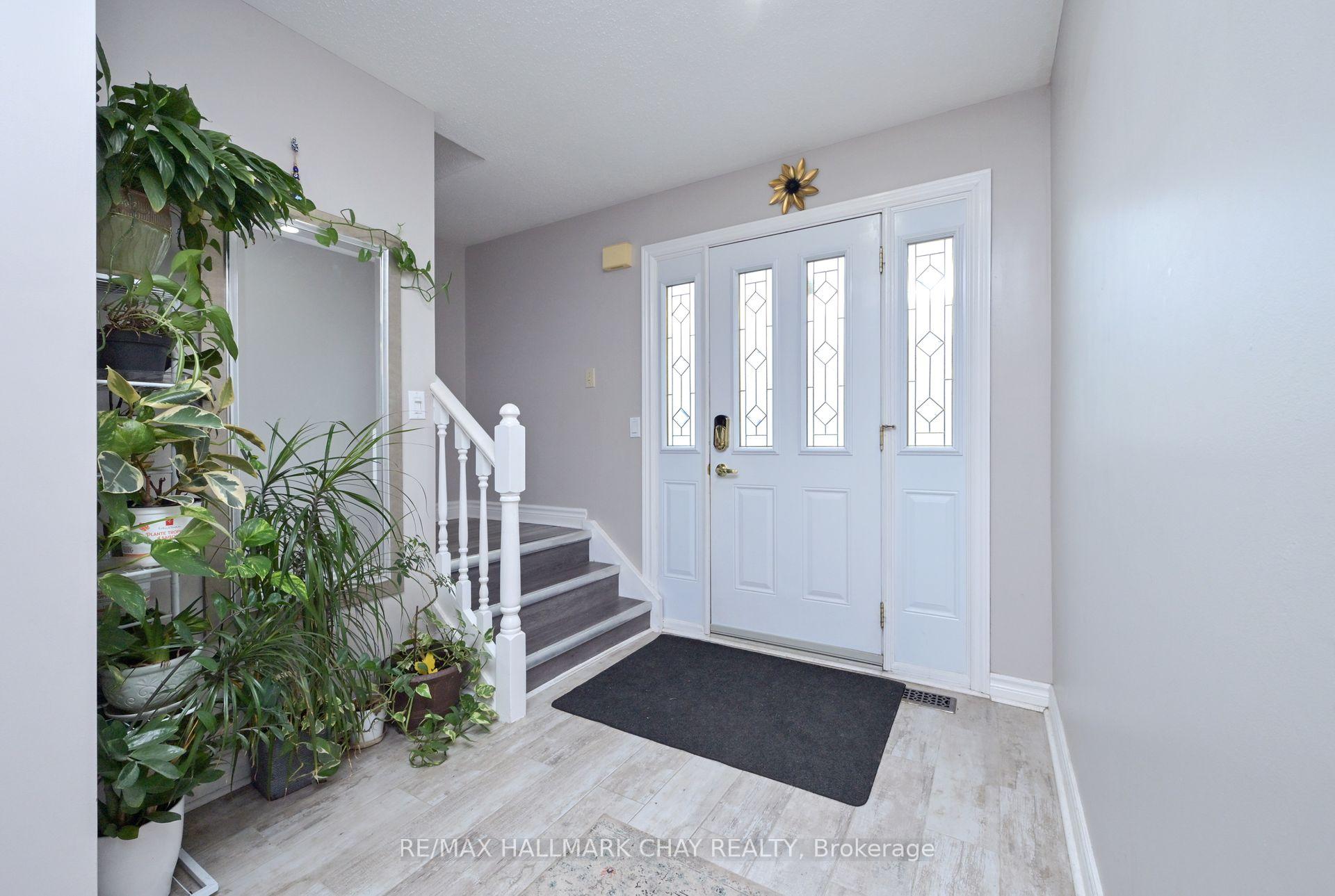 Photo 4 of 54 Albert Street E, New Tecumseth, Alliston — HOMEH