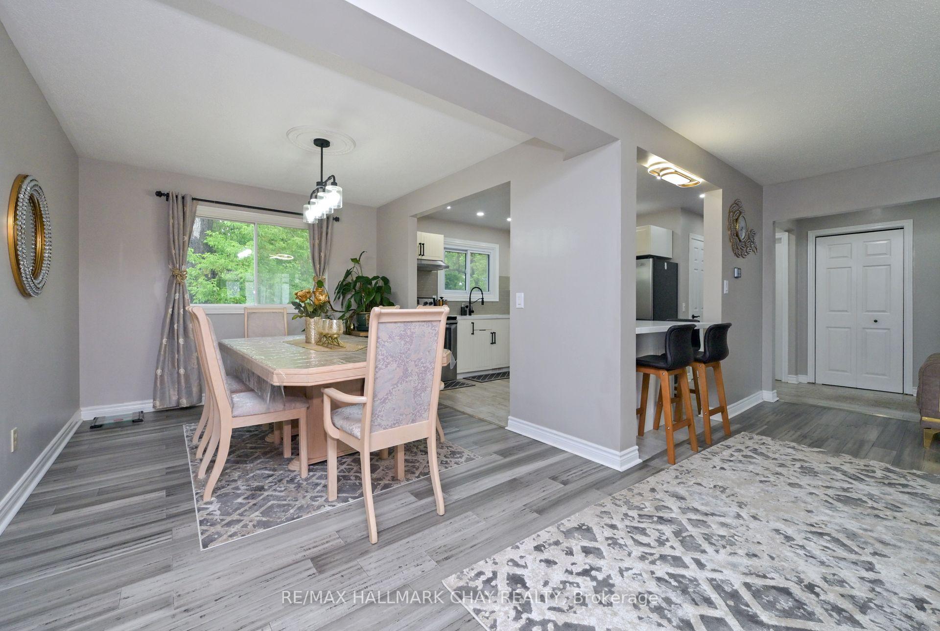 Photo 10 of 54 Albert Street E, New Tecumseth, Alliston — HOMEH