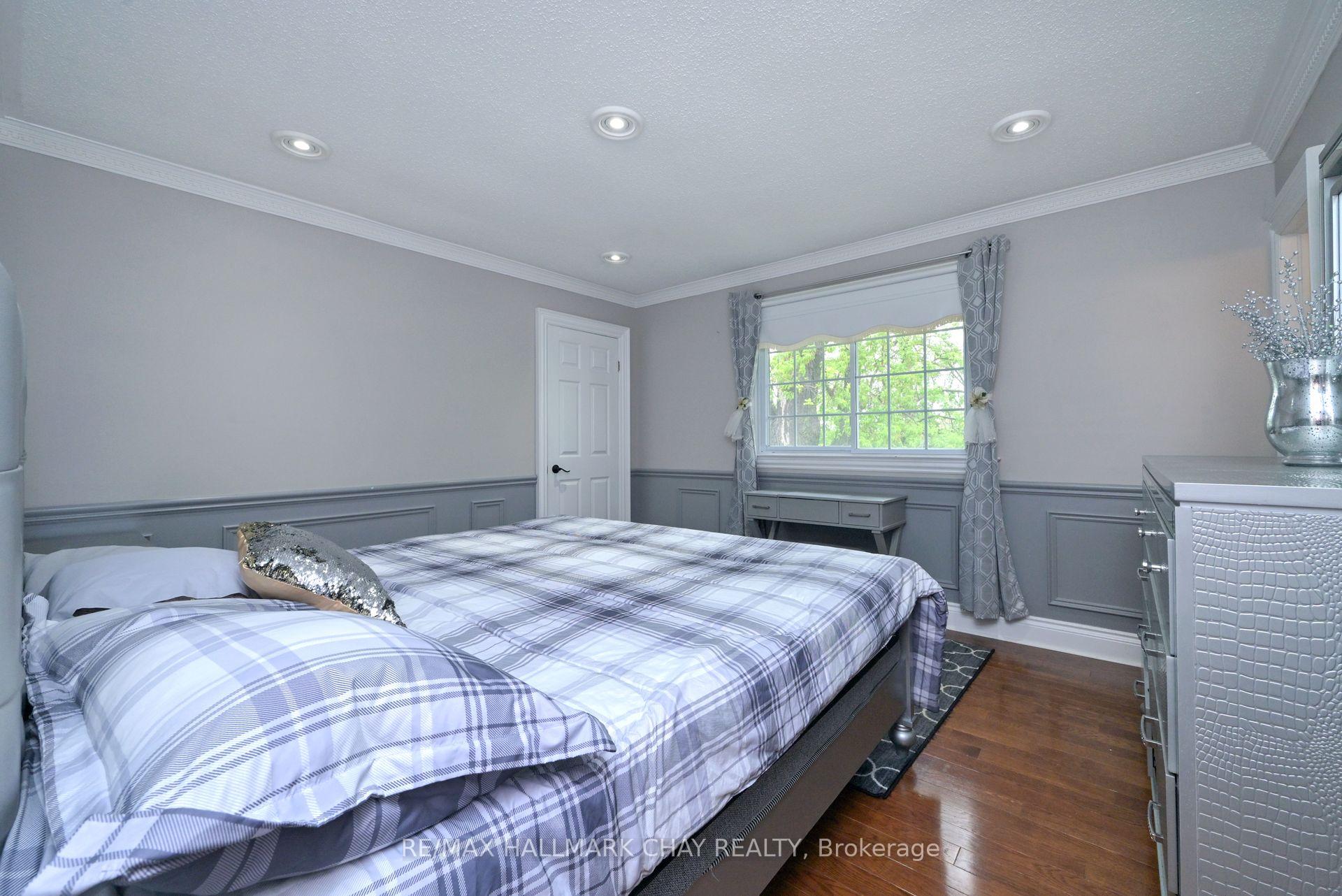 Photo 20 of 54 Albert Street E, New Tecumseth, Alliston — HOMEH