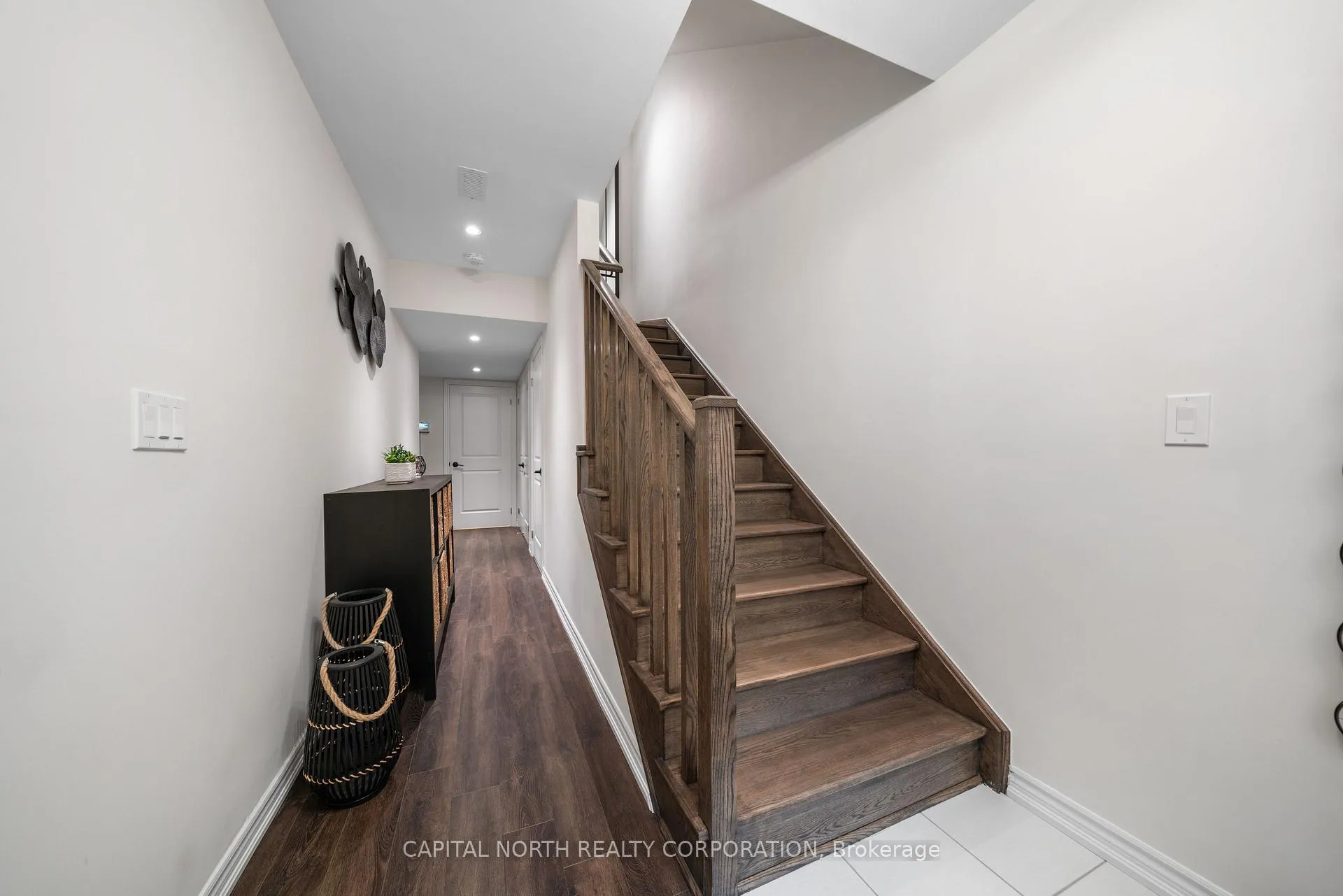 Photo 3 of Unit 32, 68 First Street, Orangeville — HOMEH