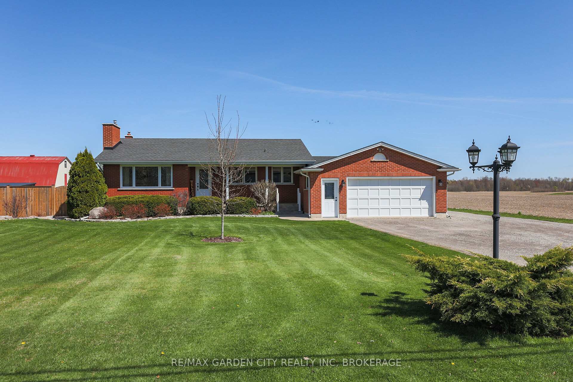 Photo 1 of 905 Canboro Road, Pelham, Fenwick — HOMEH