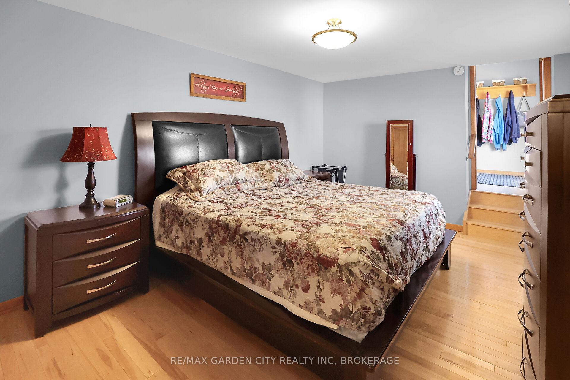 Photo 11 of 905 Canboro Road, Pelham, Fenwick — HOMEH