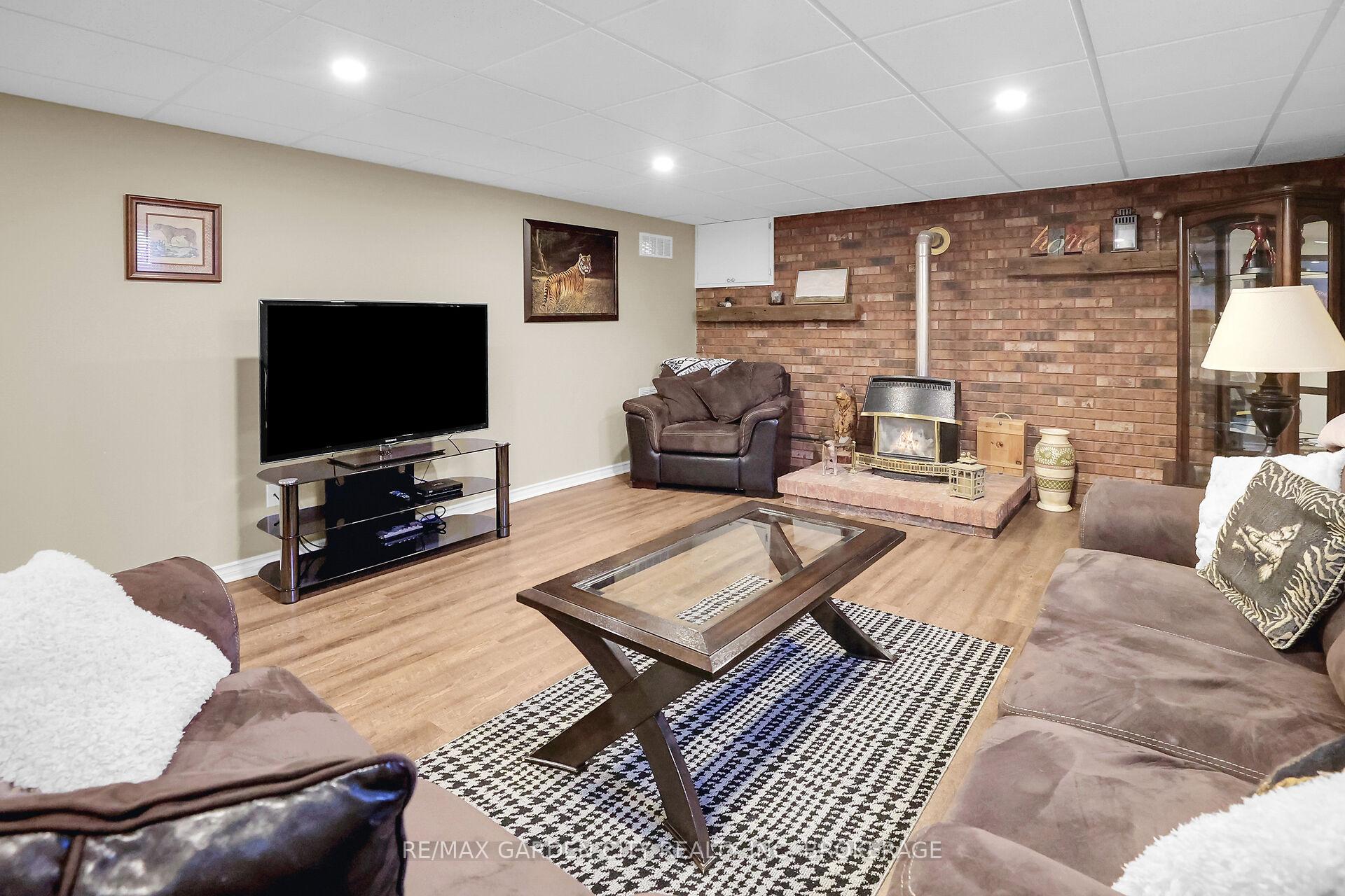 Photo 20 of 905 Canboro Road, Pelham, Fenwick — HOMEH