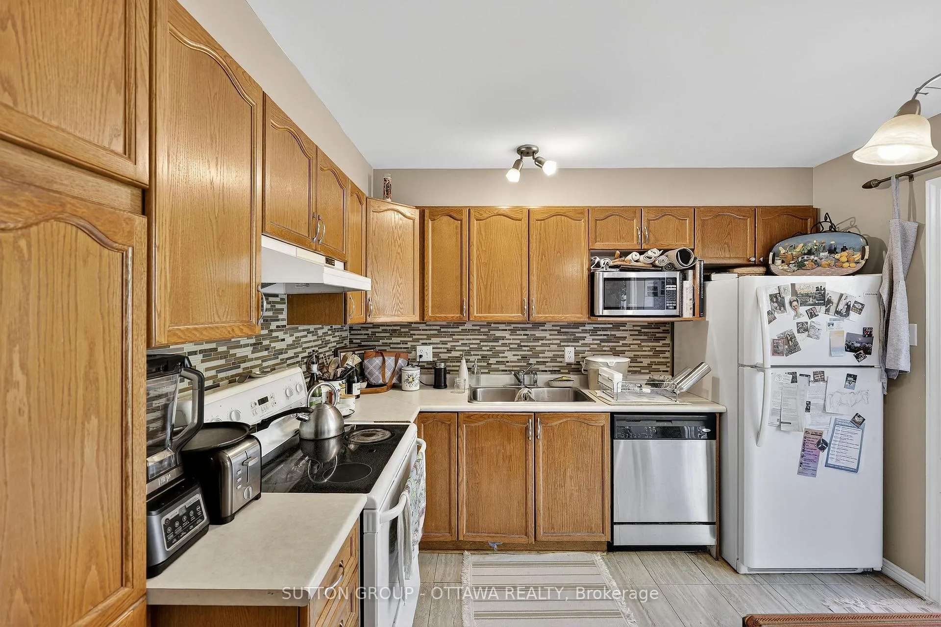 Photo 13 of 1473 Launay Avenue, Ottawa, Fallingbrook/Pineridge — HOMEH