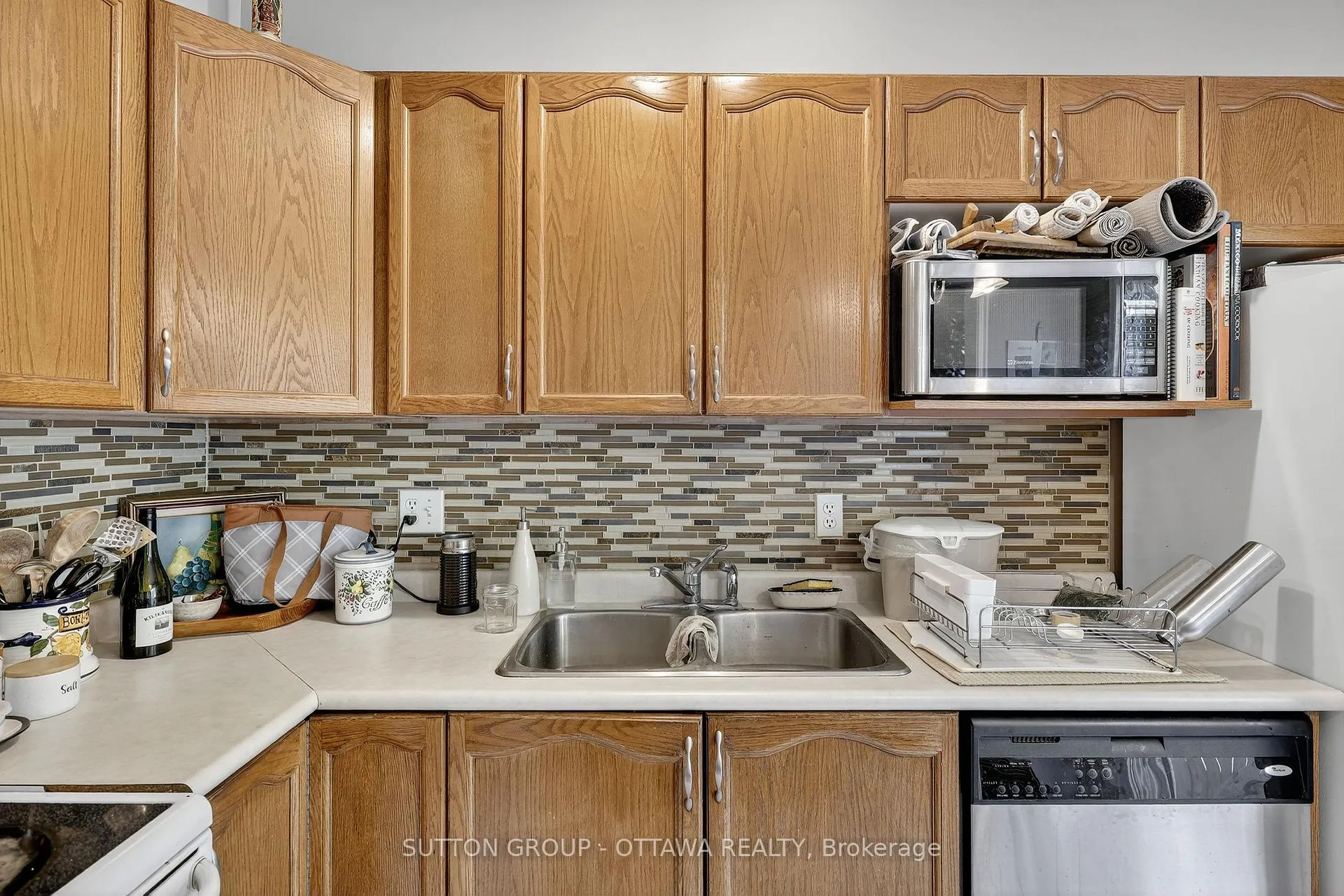 Photo 17 of 1473 Launay Avenue, Ottawa, Fallingbrook/Pineridge — HOMEH