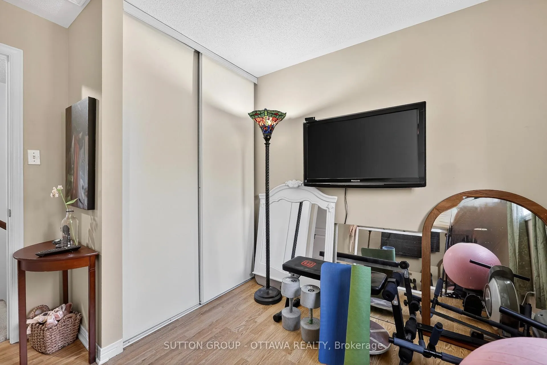 Photo 28 of 1473 Launay Avenue, Ottawa, Fallingbrook/Pineridge — HOMEH
