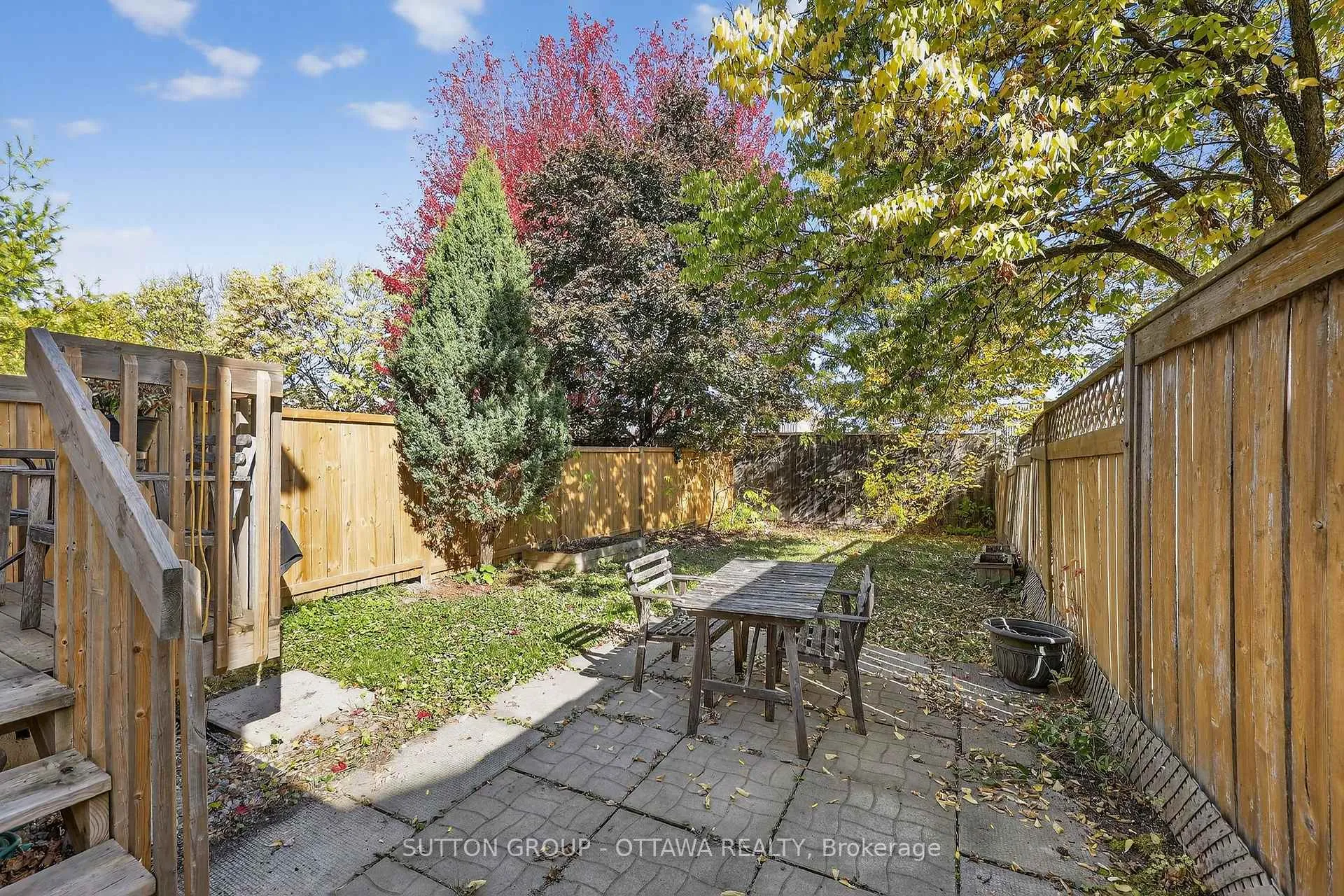 Photo 36 of 1473 Launay Avenue, Ottawa, Fallingbrook/Pineridge — HOMEH