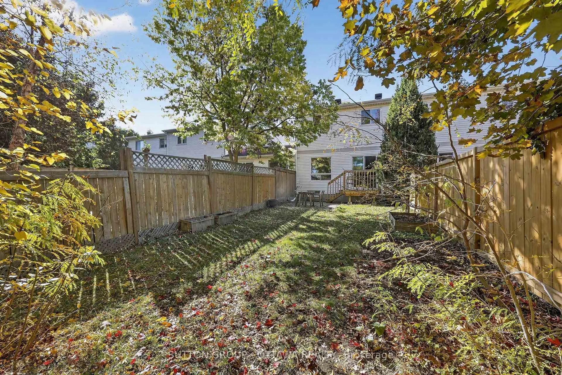 Photo 38 of 1473 Launay Avenue, Ottawa, Fallingbrook/Pineridge — HOMEH