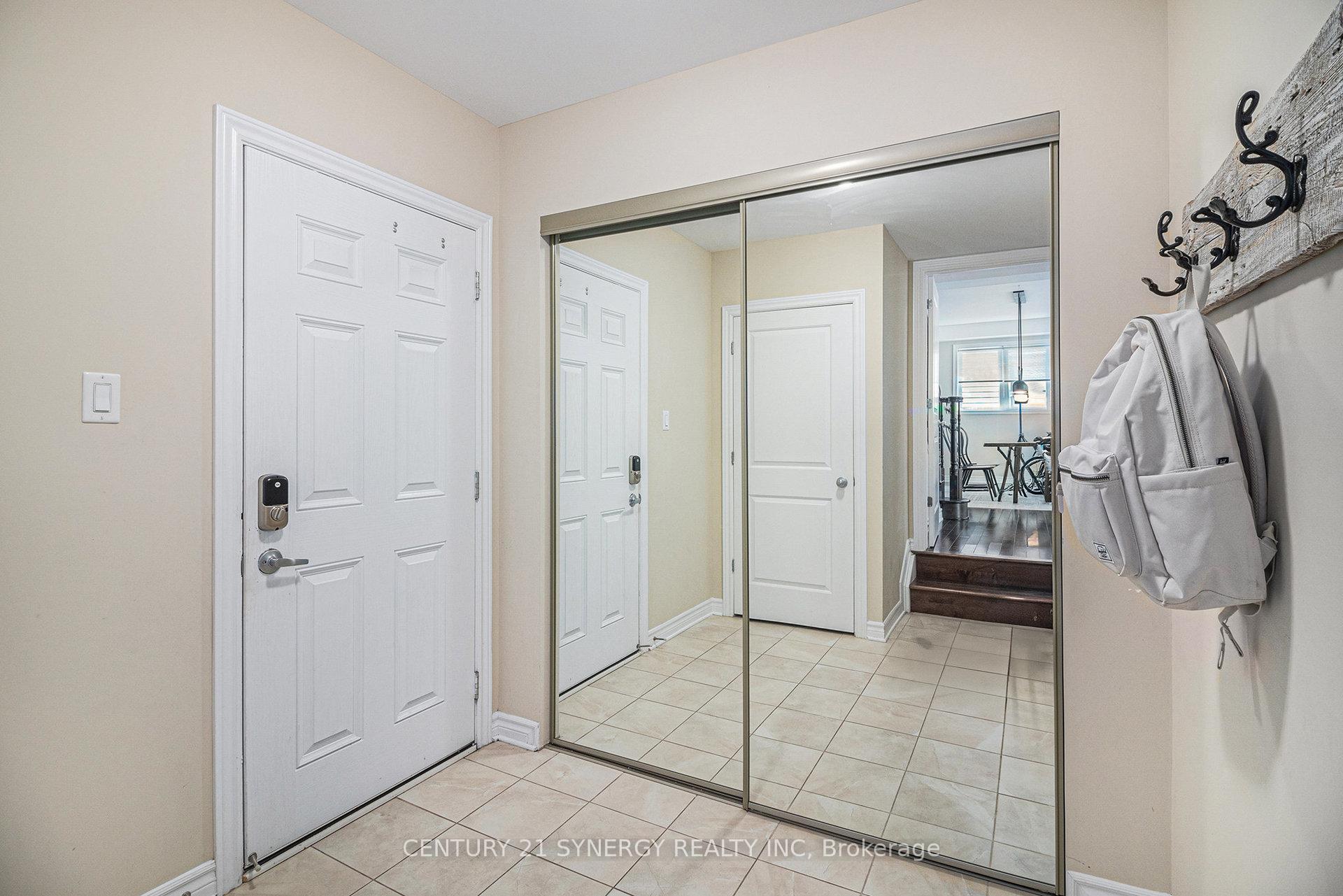 Photo 5 of 236 Enclave Walk, Ottawa, Chapel Hill South - Orleans Village — HOMEH