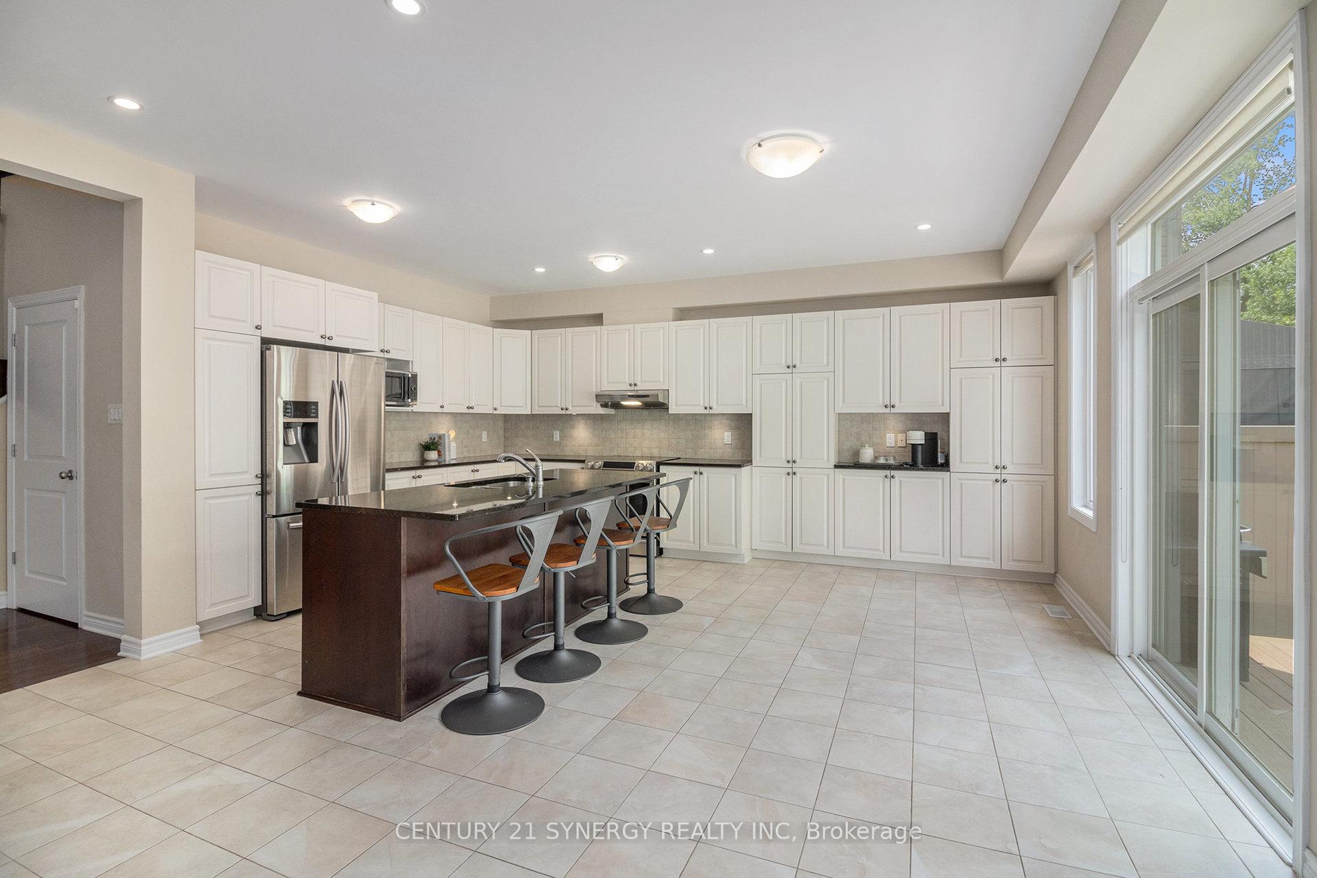 Photo 15 of 236 Enclave Walk, Ottawa, Chapel Hill South - Orleans Village — HOMEH