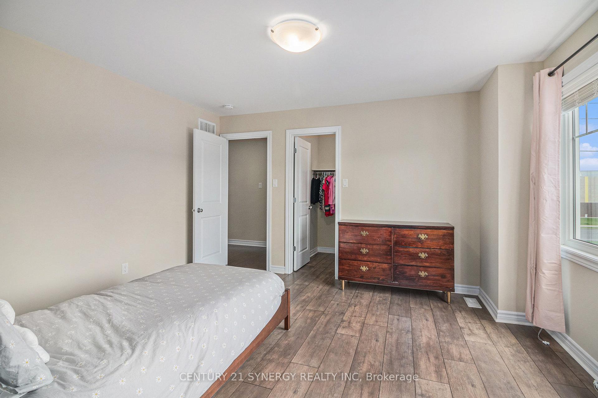 Photo 35 of 236 Enclave Walk, Ottawa, Chapel Hill South - Orleans Village — HOMEH