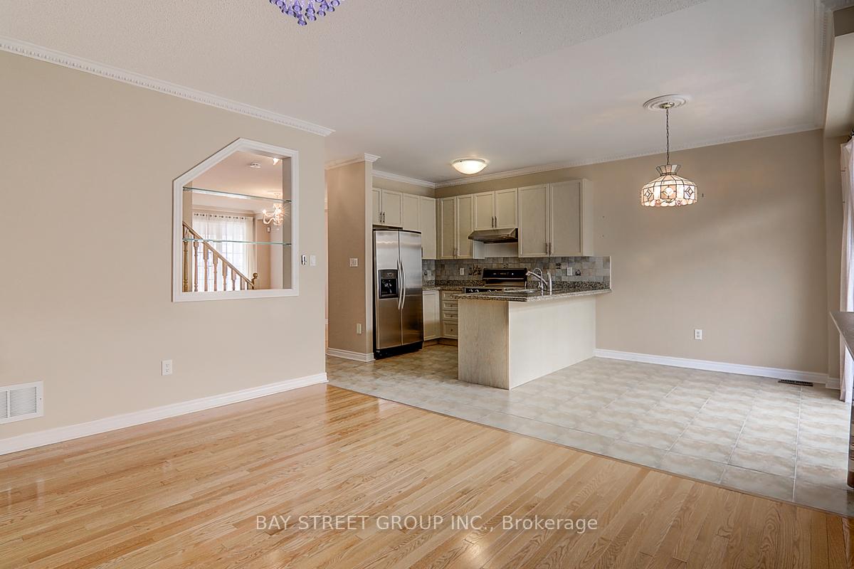 Photo 15 of 62 Tidewater Street, Markham, Wismer — HOMEH