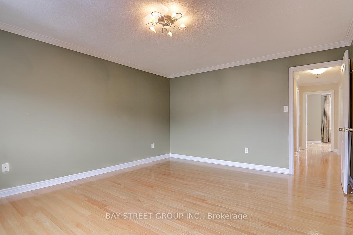 Photo 18 of 62 Tidewater Street, Markham, Wismer — HOMEH