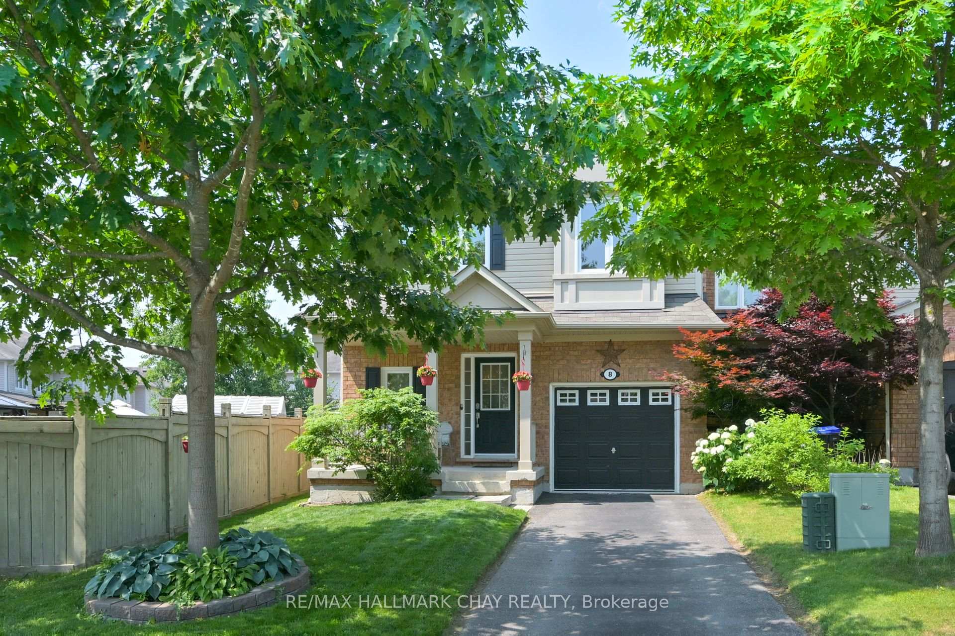 Photo 2 of 8 Riley Road, New Tecumseth, Alliston — HOMEH