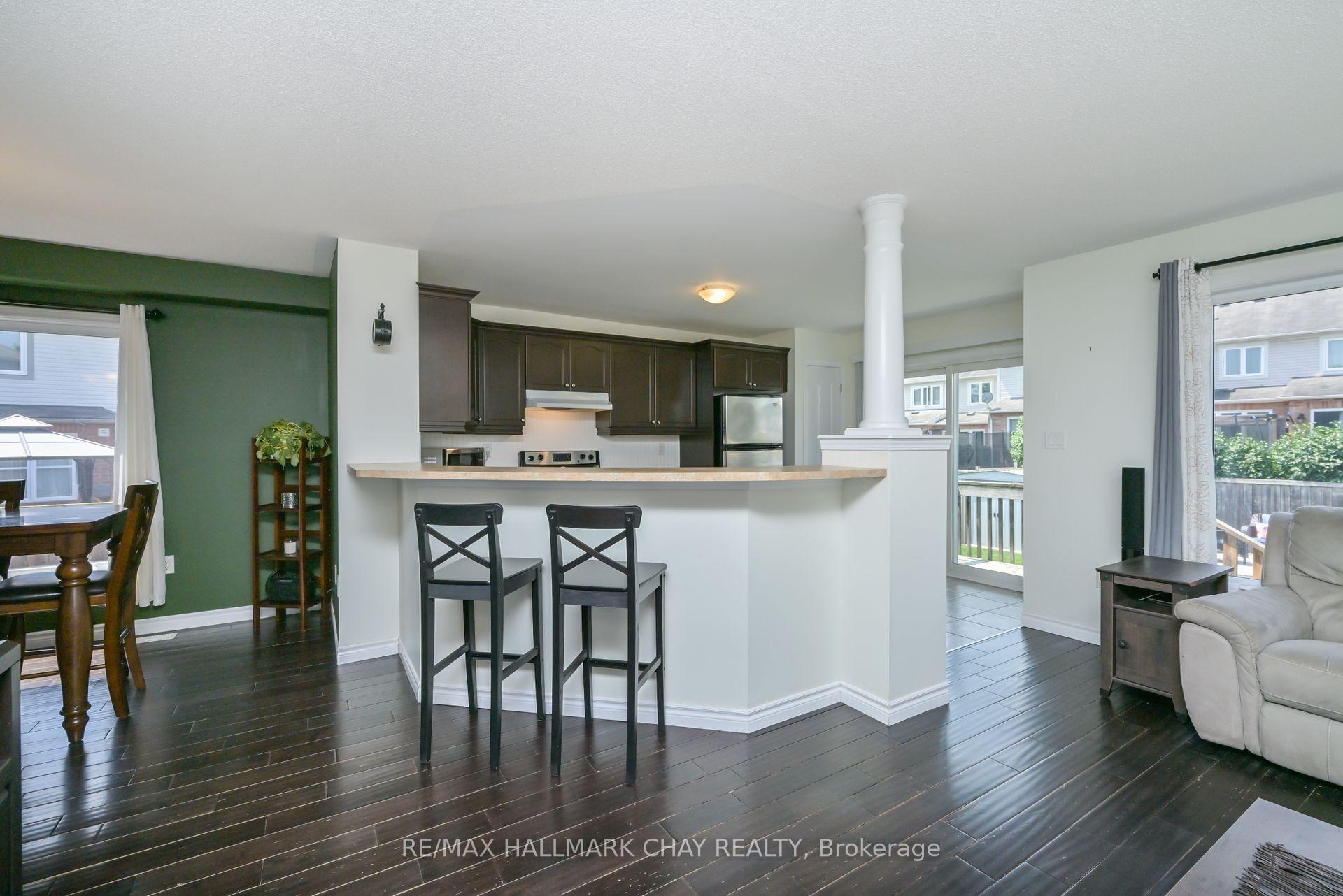 Photo 6 of 8 Riley Road, New Tecumseth, Alliston — HOMEH