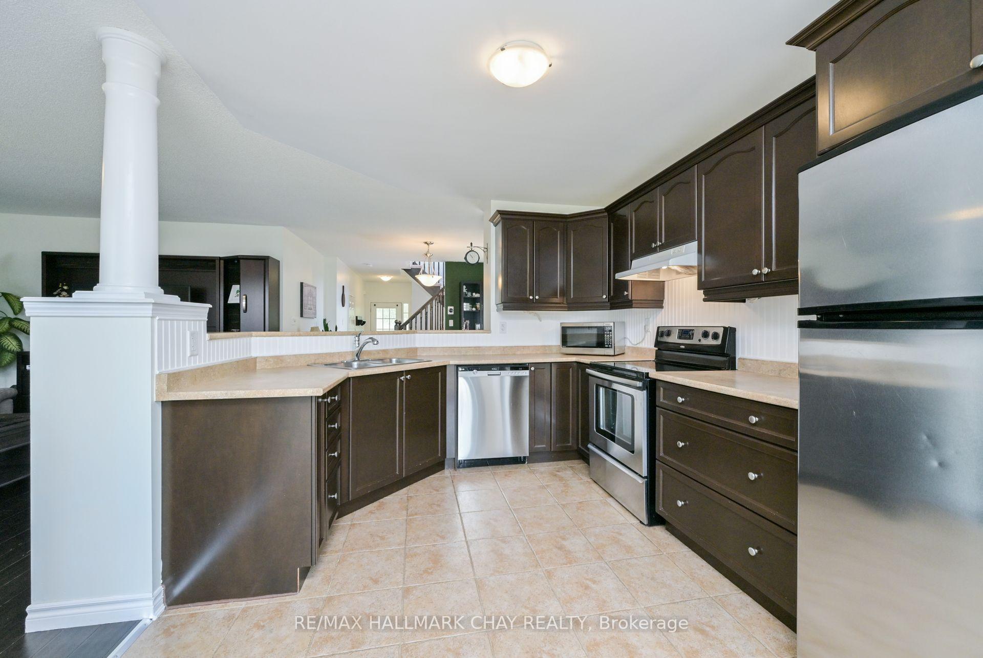 Photo 7 of 8 Riley Road, New Tecumseth, Alliston — HOMEH