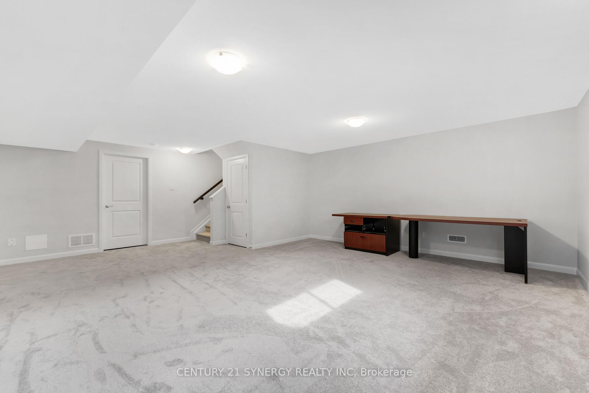 Photo 14 of 828 Dynasty Street, Ottawa, Avalon East — HOMEH