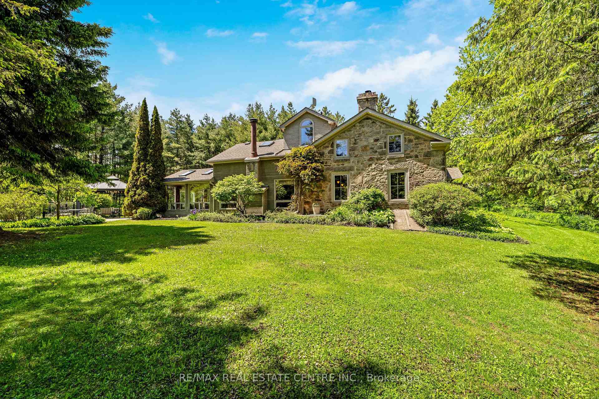 Photo 7 of 8492 Canyon Road, Milton, Rural Milton West — HOMEH