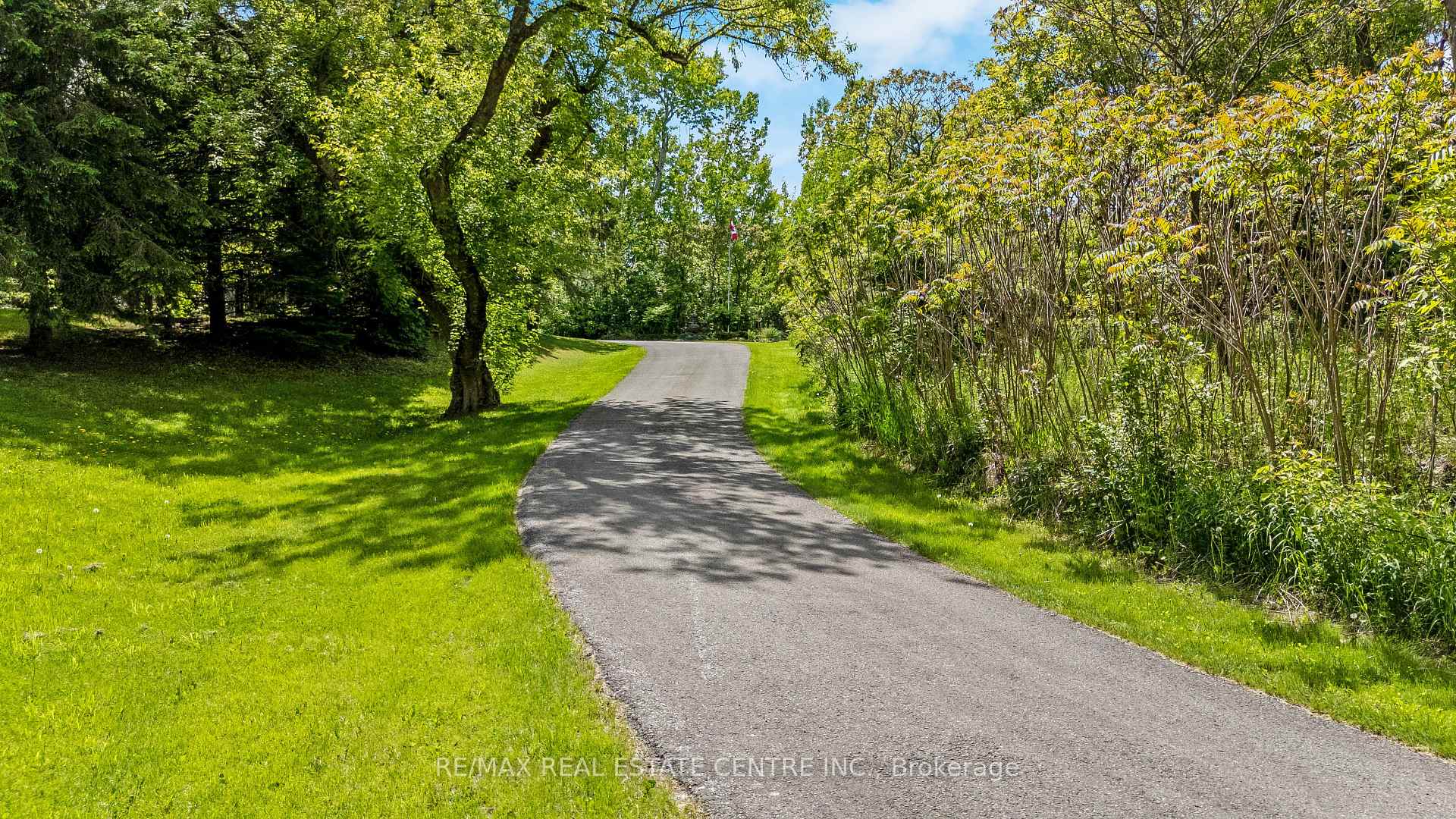 Photo 23 of 8492 Canyon Road, Milton, Rural Milton West — HOMEH