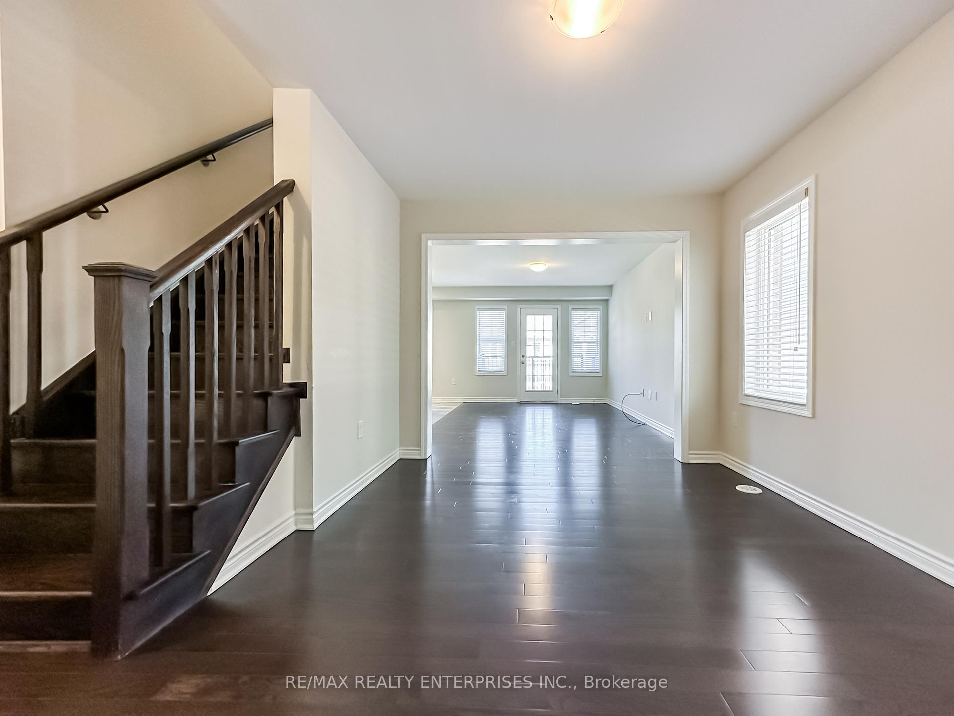 Photo 11 of Unit 143, 1000 Asleton Boulevard, Milton, Willmott — HOMEH