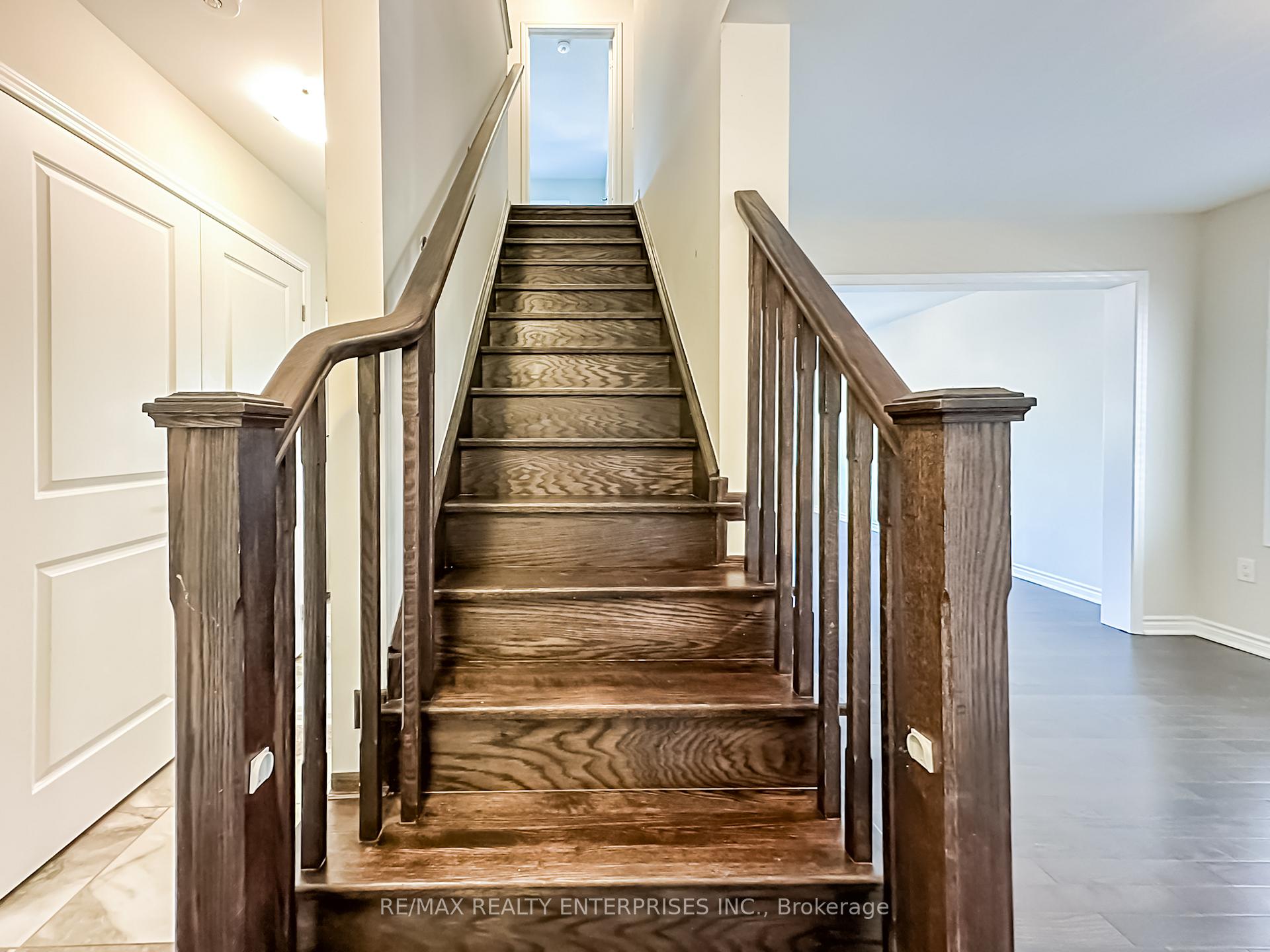 Photo 10 of Unit 143, 1000 Asleton Boulevard, Milton, Willmott — HOMEH
