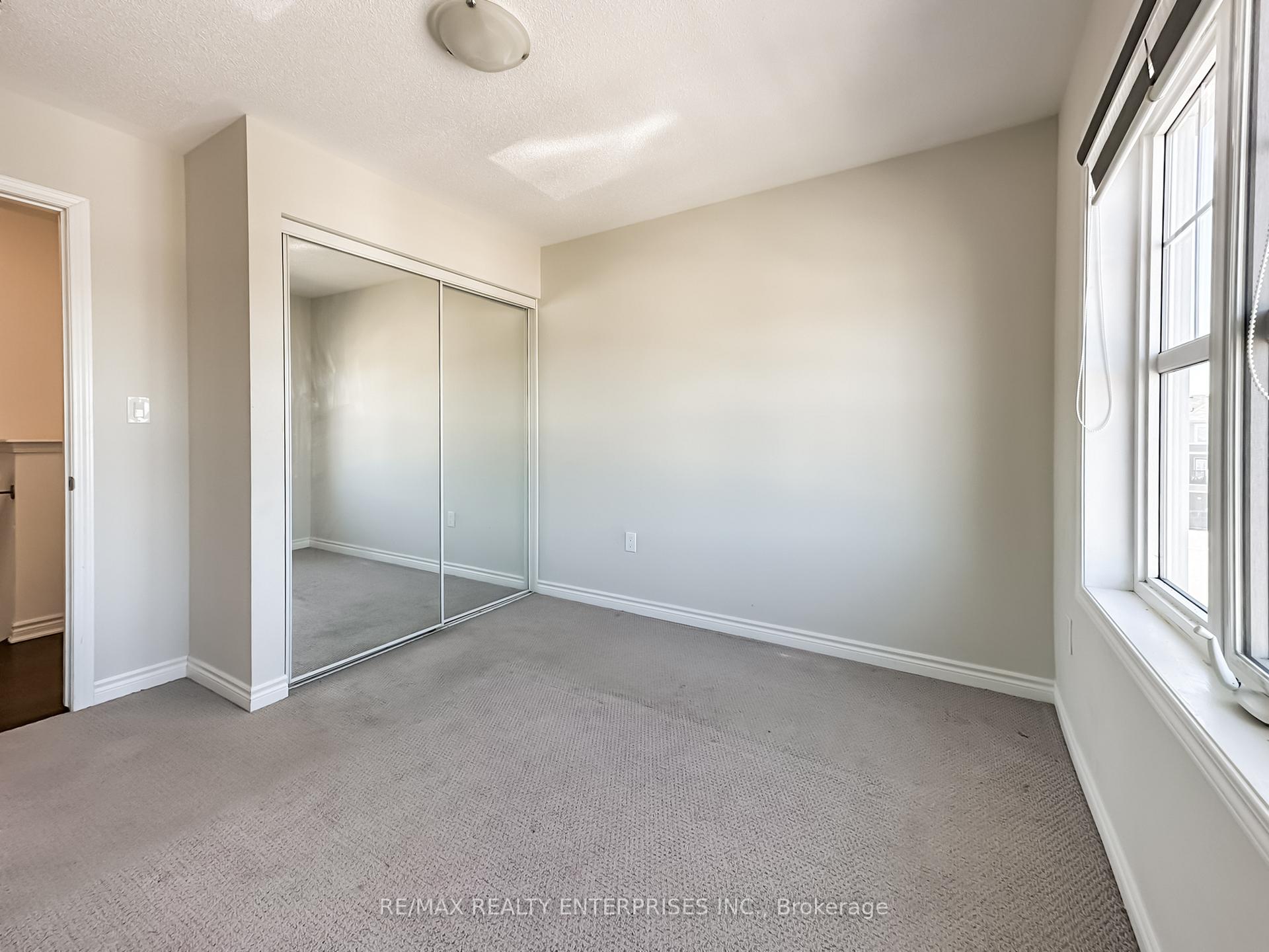 Photo 12 of Unit 143, 1000 Asleton Boulevard, Milton, Willmott — HOMEH