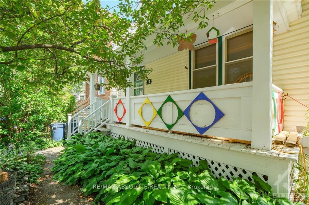 Photo 3 of 114 Queen Mary Street, Ottawa, Overbrook/Castle Heights — HOMEH
