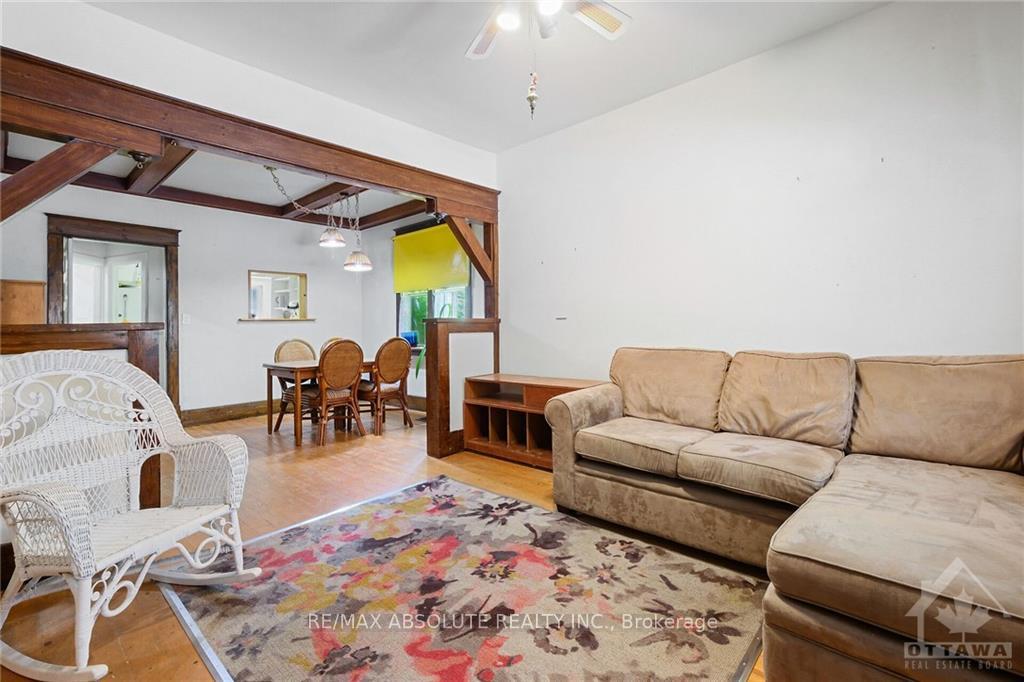 Photo 11 of 114 Queen Mary Street, Ottawa, Overbrook/Castle Heights — HOMEH