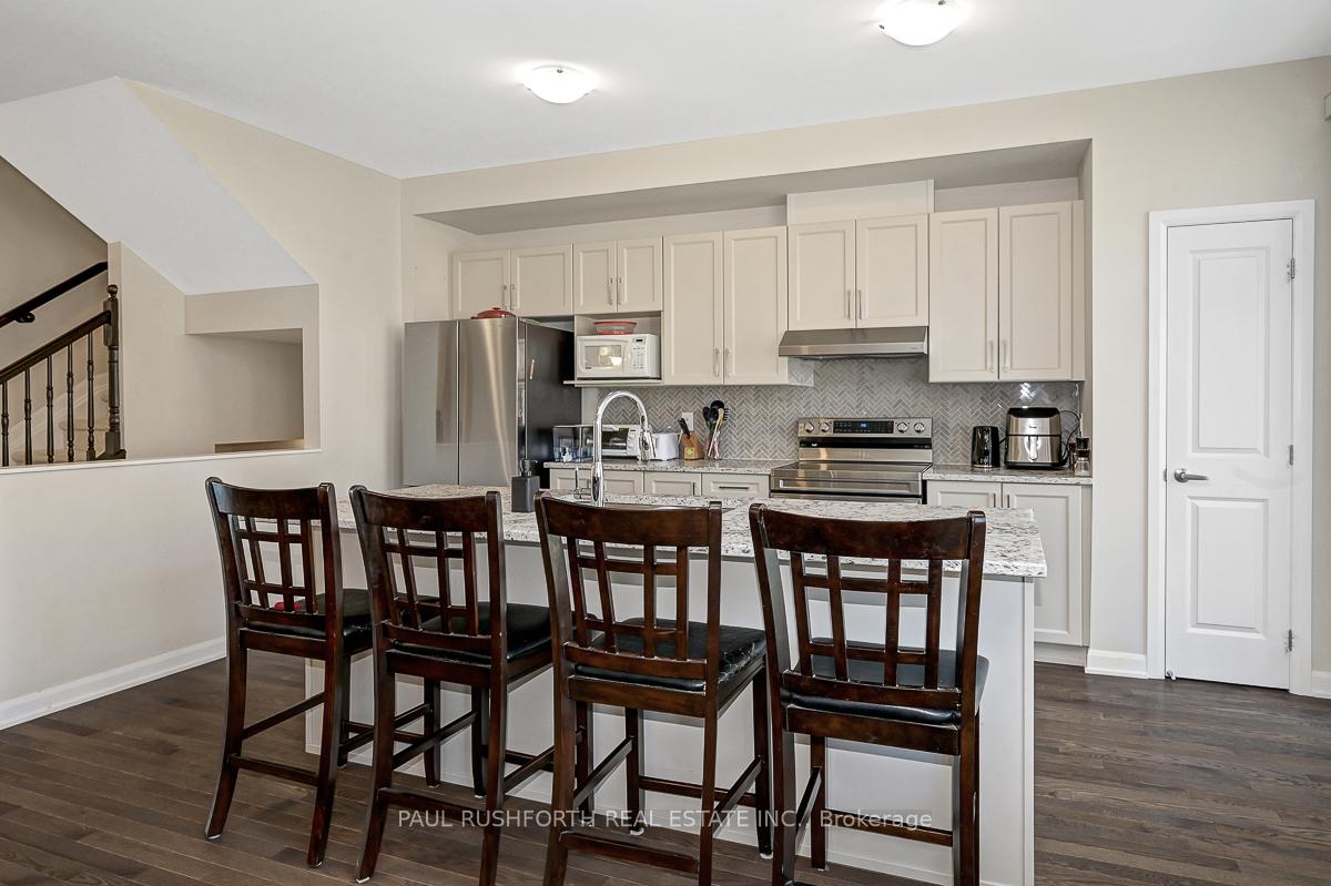 Photo 9 of 559 Decoeur Drive, Ottawa, Avalon West — HOMEH